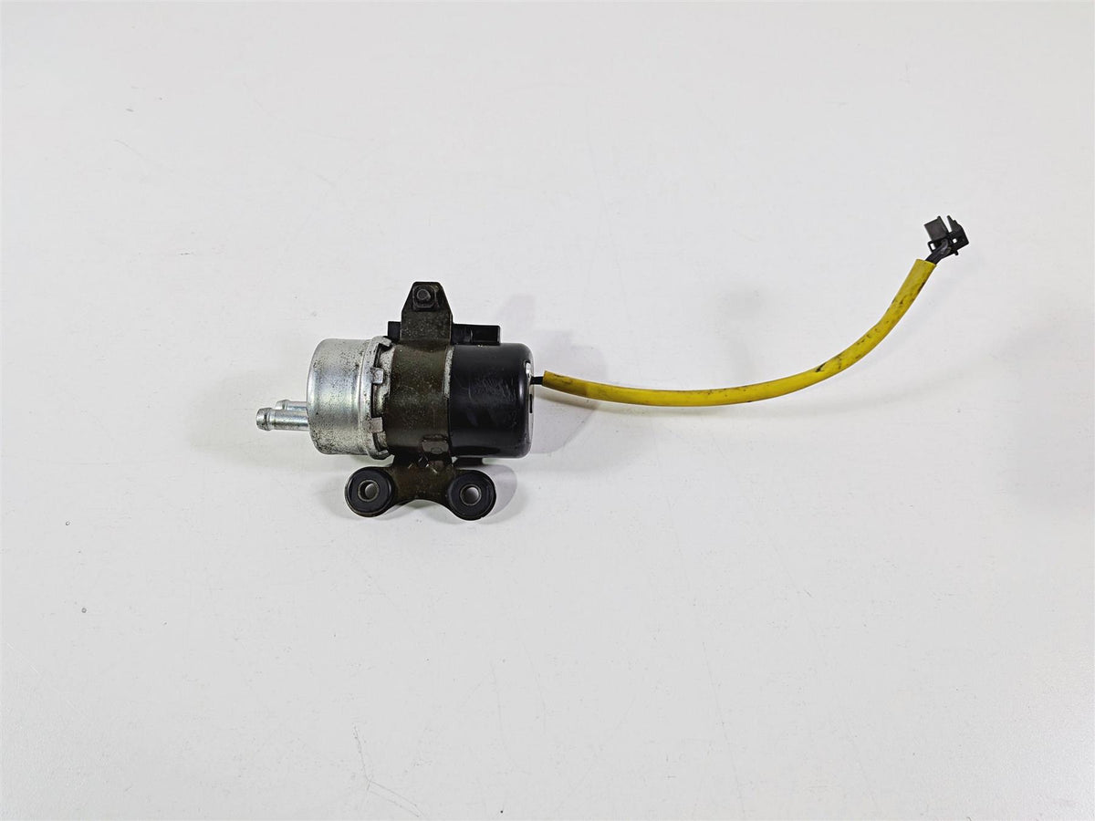 2006 Yamaha XVZ1300 Royal Star Fuel Gas Petrol Pump 1D6-13907-00-00 1D6-13907-01 {{ shop.shopifyCountryName }} - Mototech271