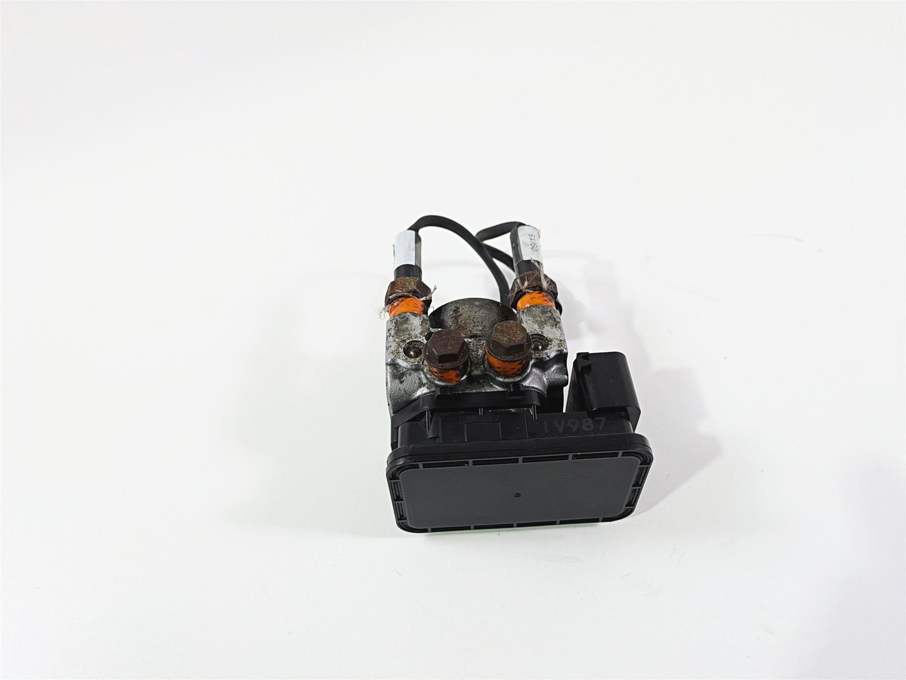 2016 Indian Chief Classic Nissin Abs Brake Pump Module Unit Block 2204981 {{ shop.shopifyCountryName }} - Mototech271