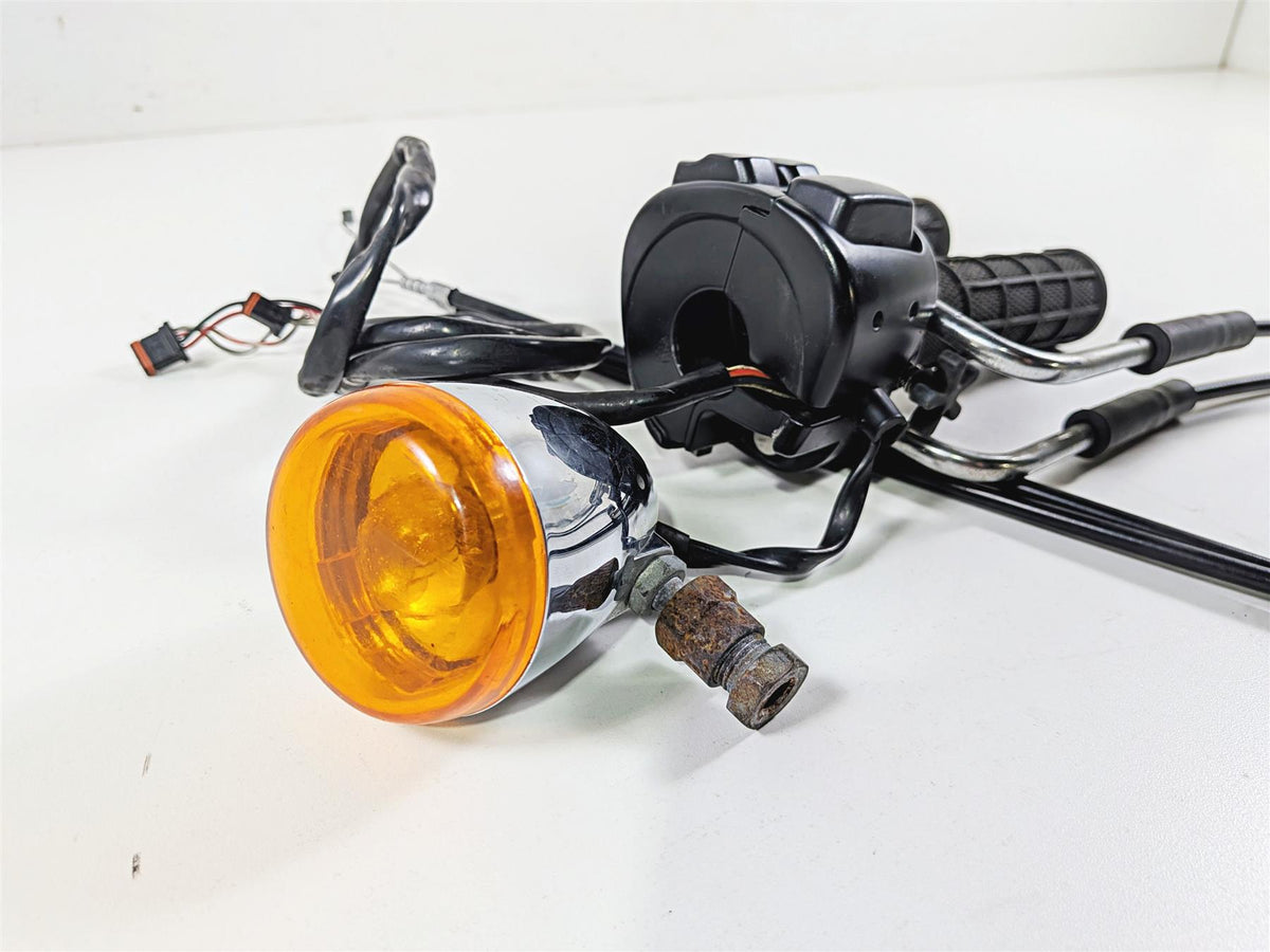 2014 Harley FXDL Dyna Low Rider Right Hand Control Switch + Blinker 72944-12 {{ shop.shopifyCountryName }} - Mototech271