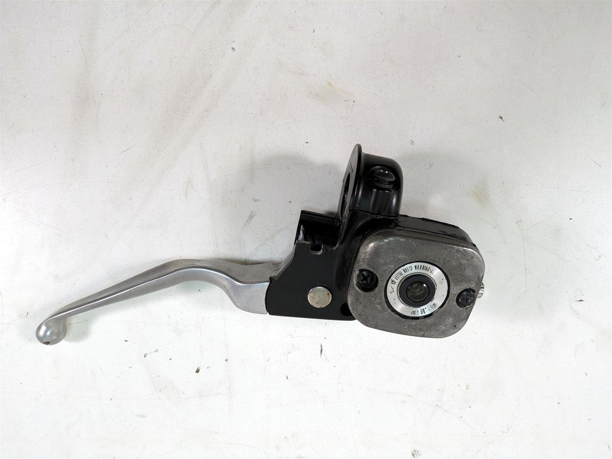 2006 Harley Touring FLHTCUI Electra Glide Front Brake Master Cylinder 41700738 {{ shop.shopifyCountryName }} - Mototech271