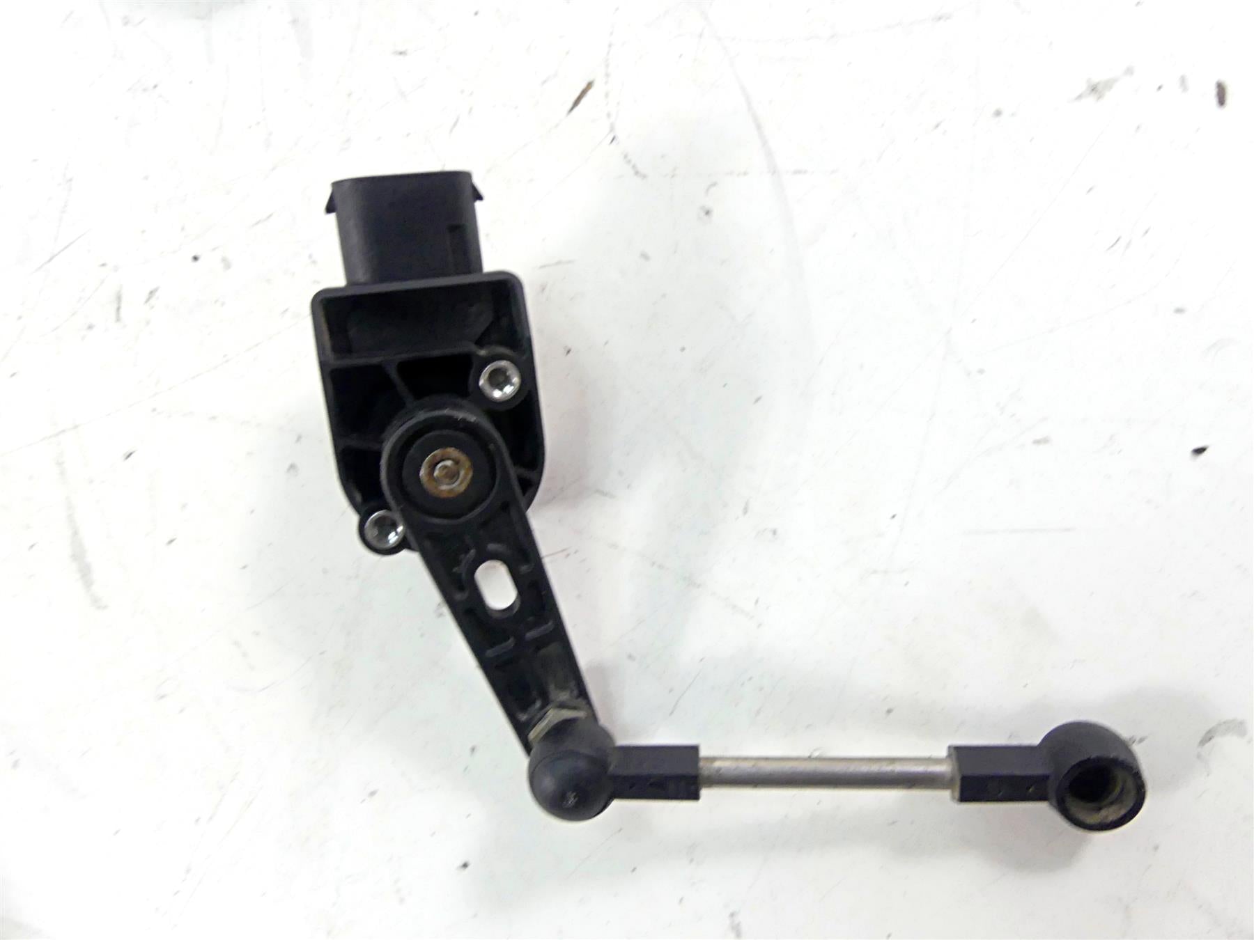 2015 BMW R1200GS GSW K50 Leveling Sensor Set 37146860843 37146870000 {{ shop.shopifyCountryName }} - Mototech271