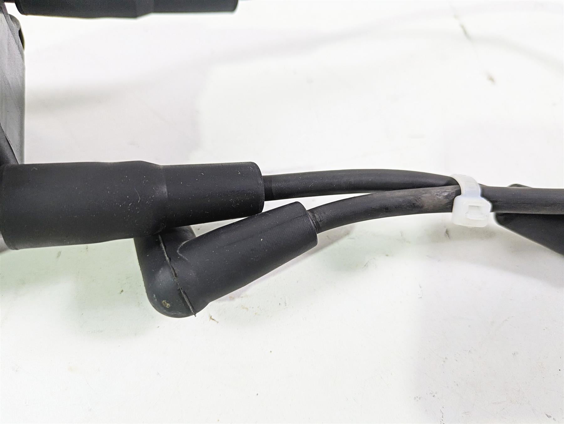 2014 Harley FLS Softail Slim Delphi Ignition Coil Wire Plug Set 31743-01 {{ shop.shopifyCountryName }} - Mototech271