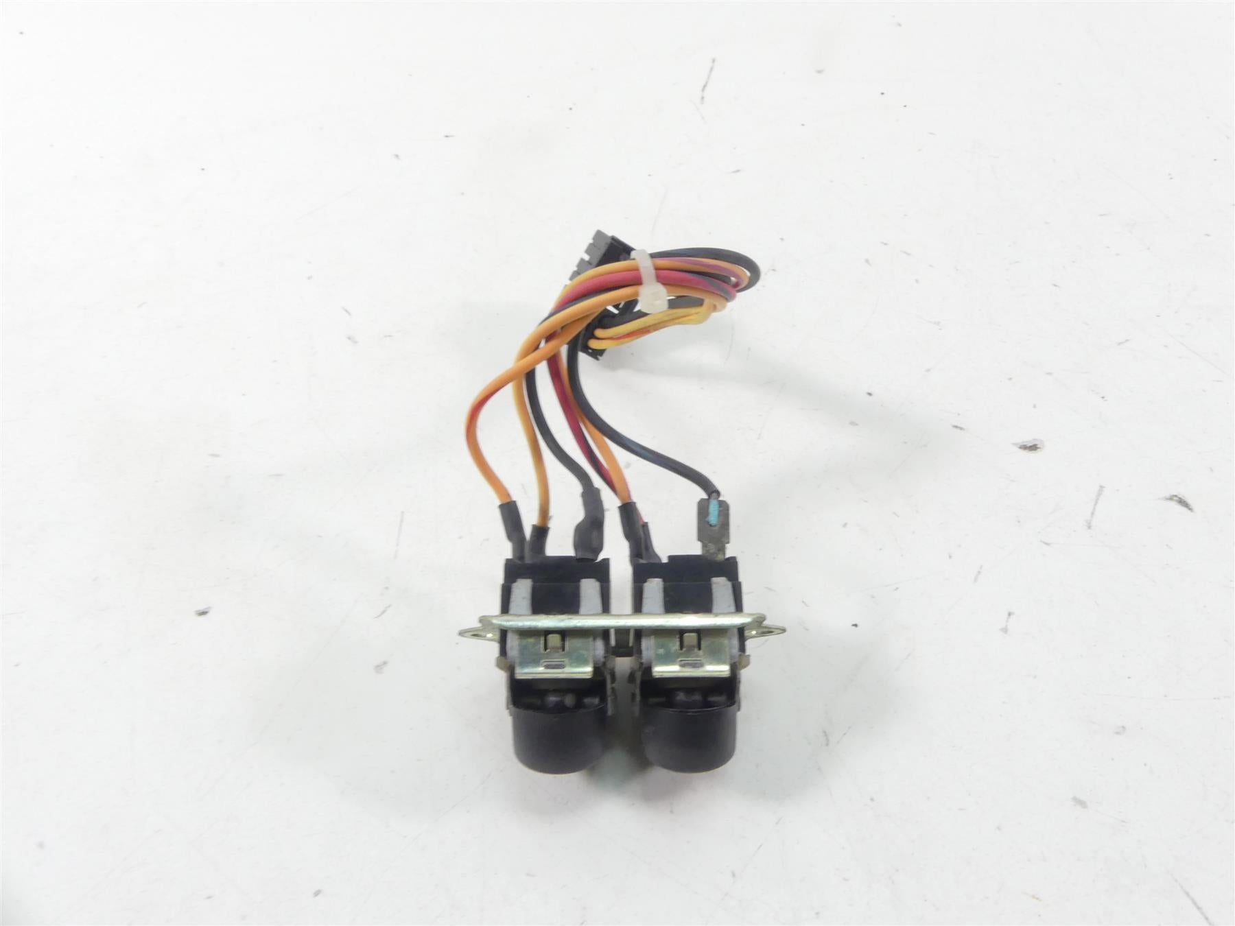 2013 Harley Touring FLHX Street Glide Auxiliary Switches Knob Set 70219-08 {{ shop.shopifyCountryName }} - Mototech271