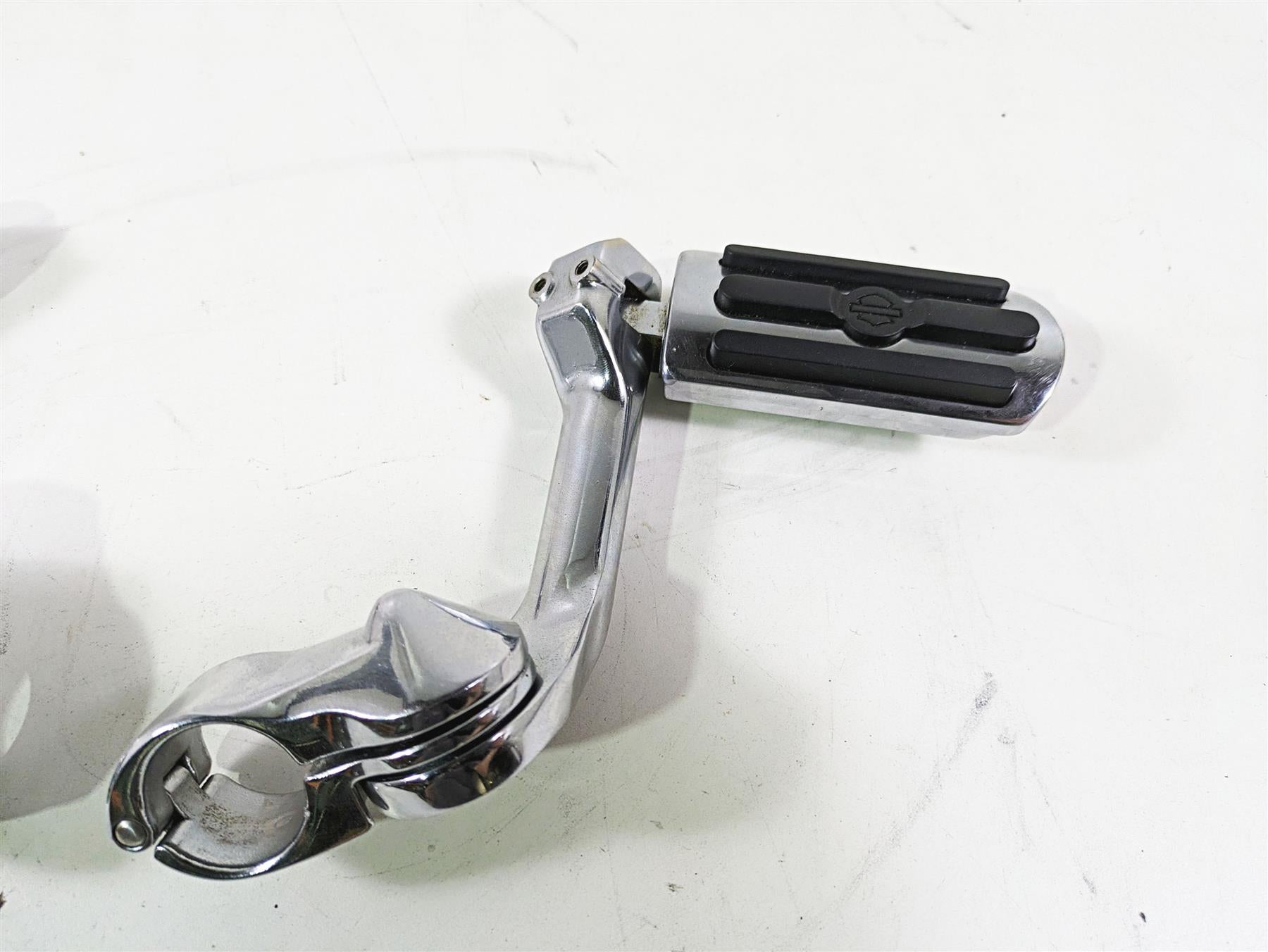 2008 Harley FLSTC Softail Heritage Highway High Way Footpeg Foot Peg Set {{ shop.shopifyCountryName }} - Mototech271