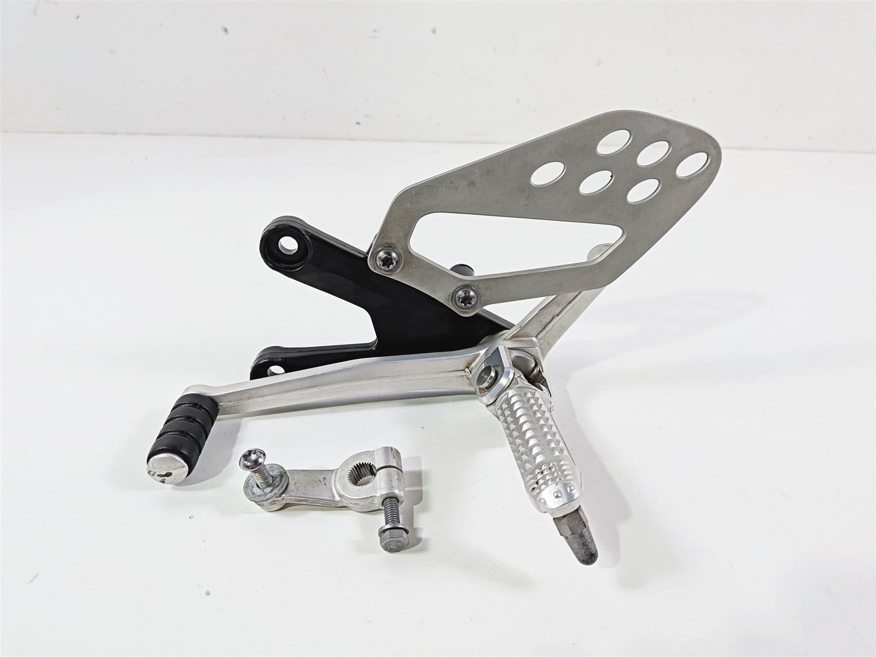 2014 BMW S1000RR K46 Left Front Foot Peg Set & Shifter Shift Lever 46717708573 {{ shop.shopifyCountryName }} - Mototech271