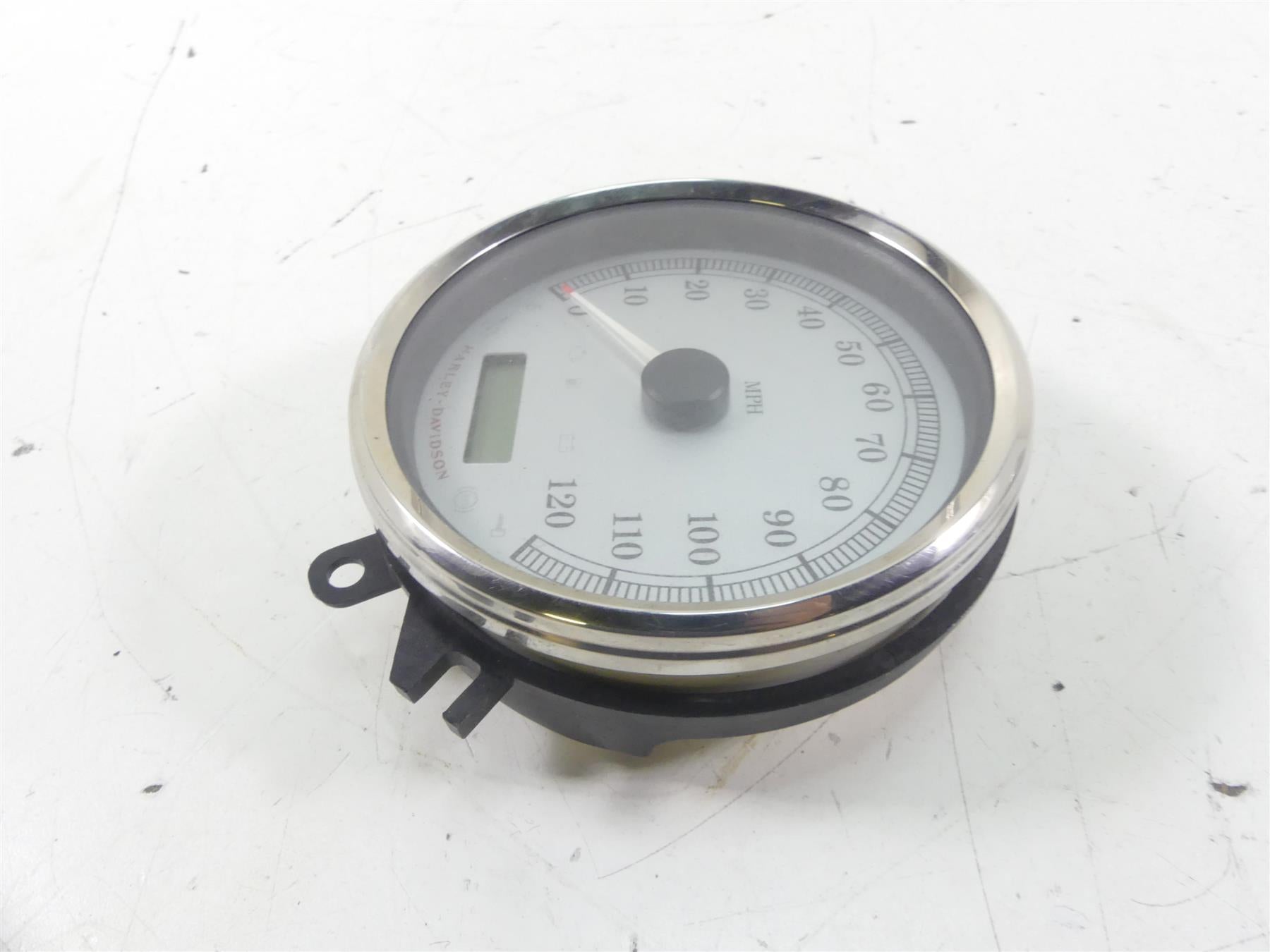 2009 Harley FXDF Dyna Fat Bob Speedometer Gauge Instrument 2K 67096-09 {{ shop.shopifyCountryName }} - Mototech271