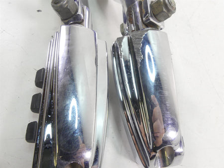 2004 Harley FXDWGI Dyna Wide Glide Rear Footpeg & Mounting Arm Set 52740-02 {{ shop.shopifyCountryName }} - Mototech271