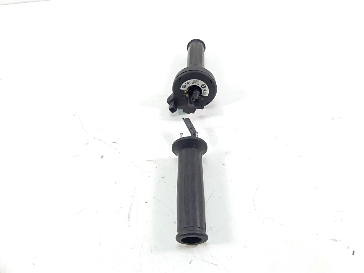 2016 BMW R1200GS Adv K51 Heated Hand Grip Set -Cruise 61318552120 61318549455 {{ shop.shopifyCountryName }} - Mototech271