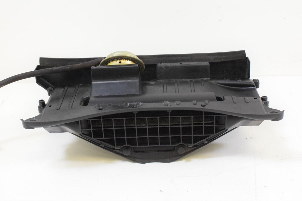 05 Honda CBR1000RR CBR1000 RR Front Air Intake Duct Ram Scoop 17251-MEL-010 {{ shop.shopifyCountryName }} - Mototech271