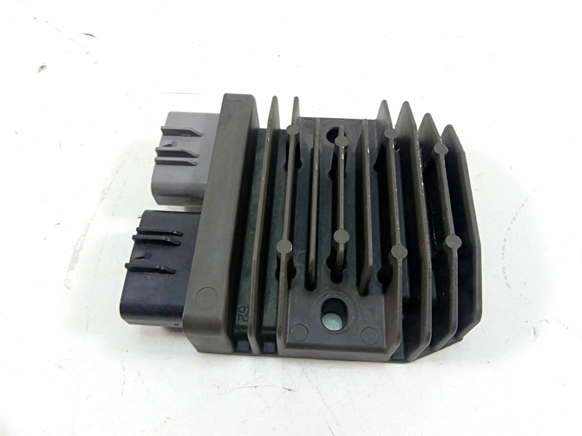 2017 Kawasaki ZX1400 ZX14R Ninja Rectifier Voltage Regulator FH020BA 21066-0744 {{ shop.shopifyCountryName }} - Mototech271