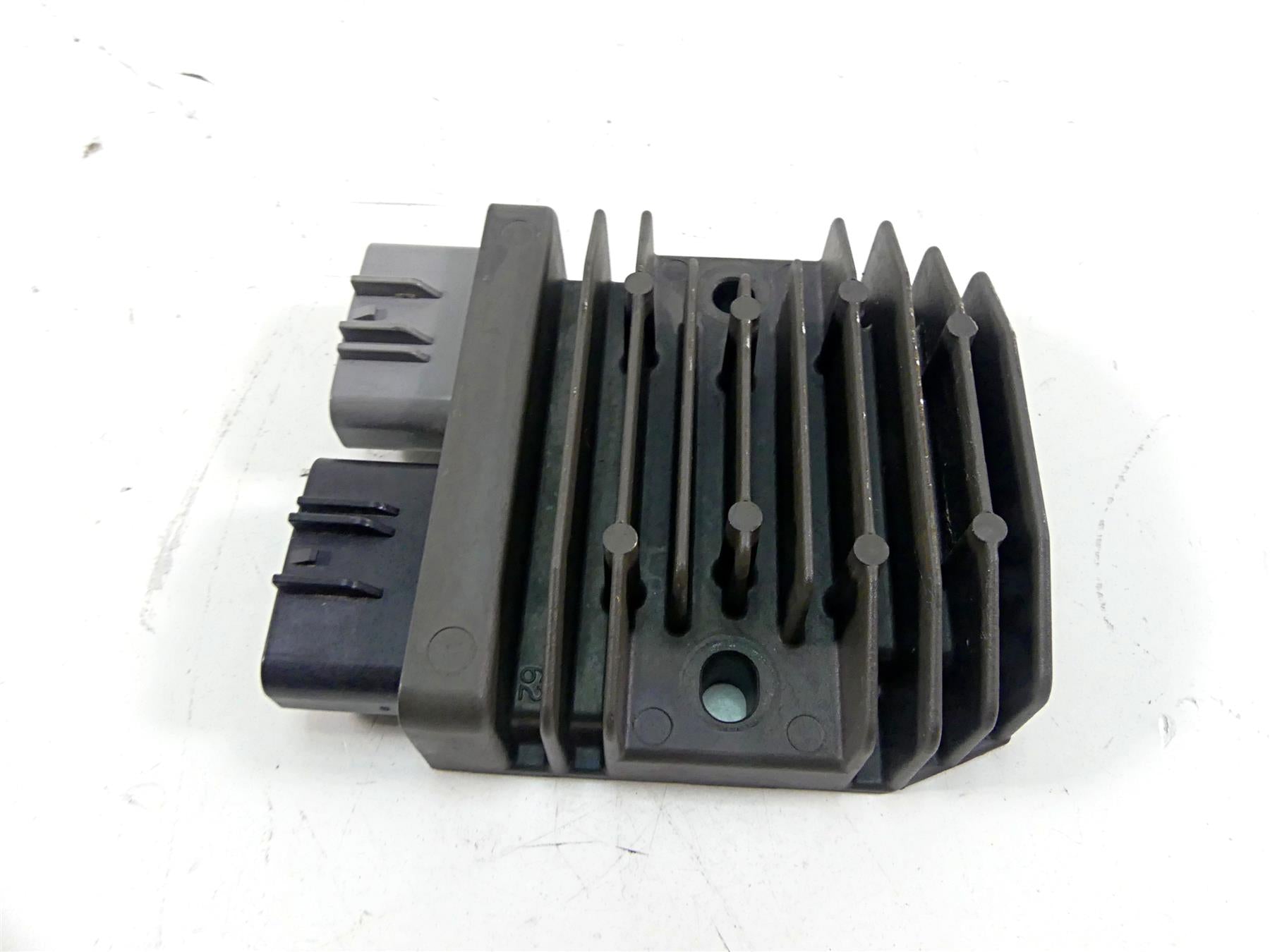 2017 Kawasaki ZX1400 ZX14R Ninja Rectifier Voltage Regulator FH020BA 21066-0744 {{ shop.shopifyCountryName }} - Mototech271