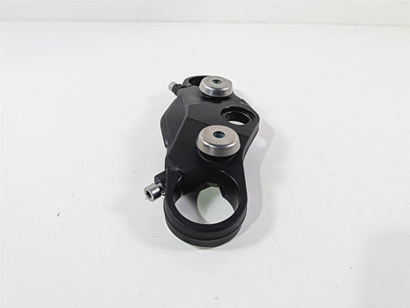 2019 Triumph Speed Triple RS 1050 Upper Triple Tree Steering Clamp T2042324 {{ shop.shopifyCountryName }} - Mototech271