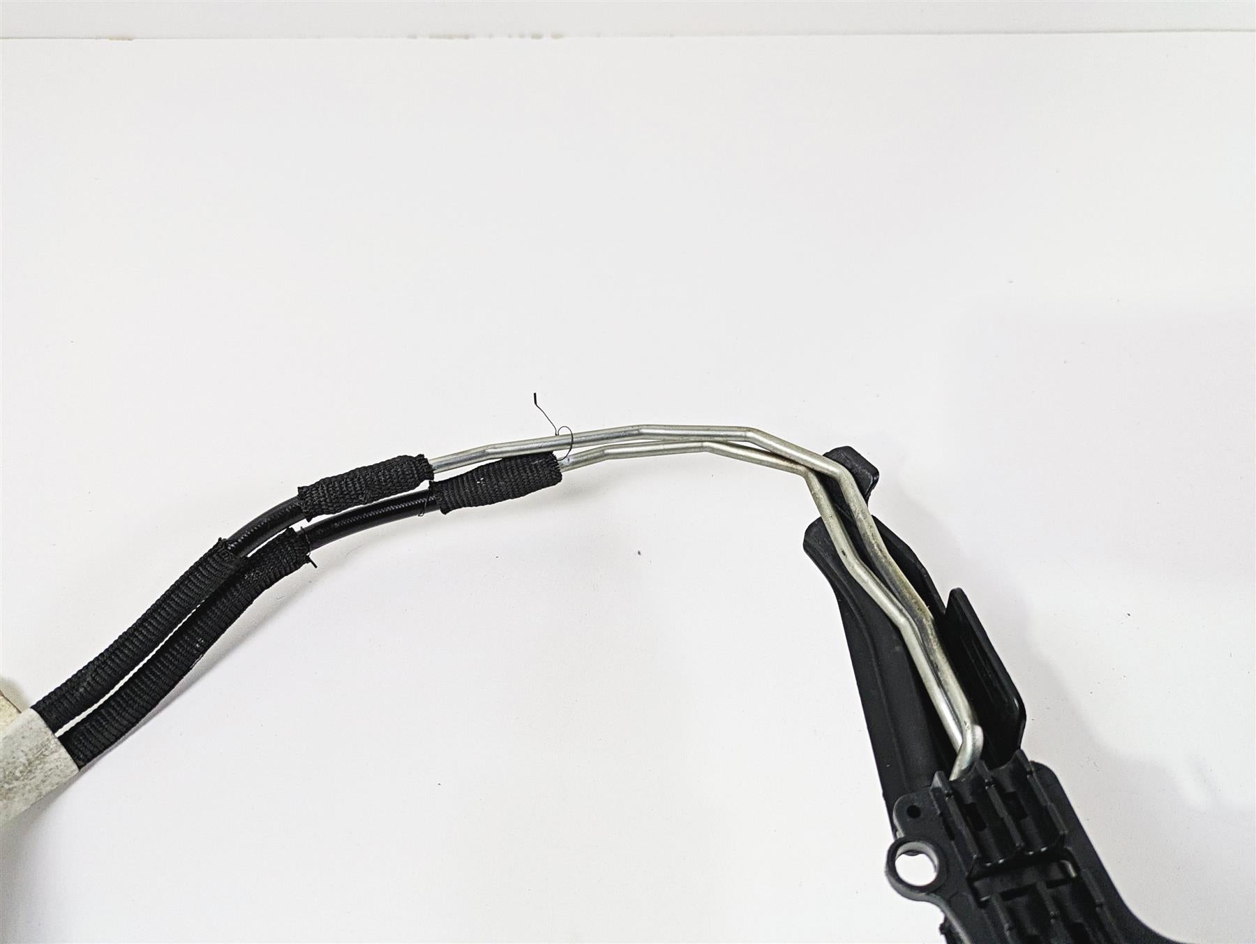2019 Ducati Supersport 939 S Rear Abs Brake Line Set 61910871B 61910481C {{ shop.shopifyCountryName }} - Mototech271