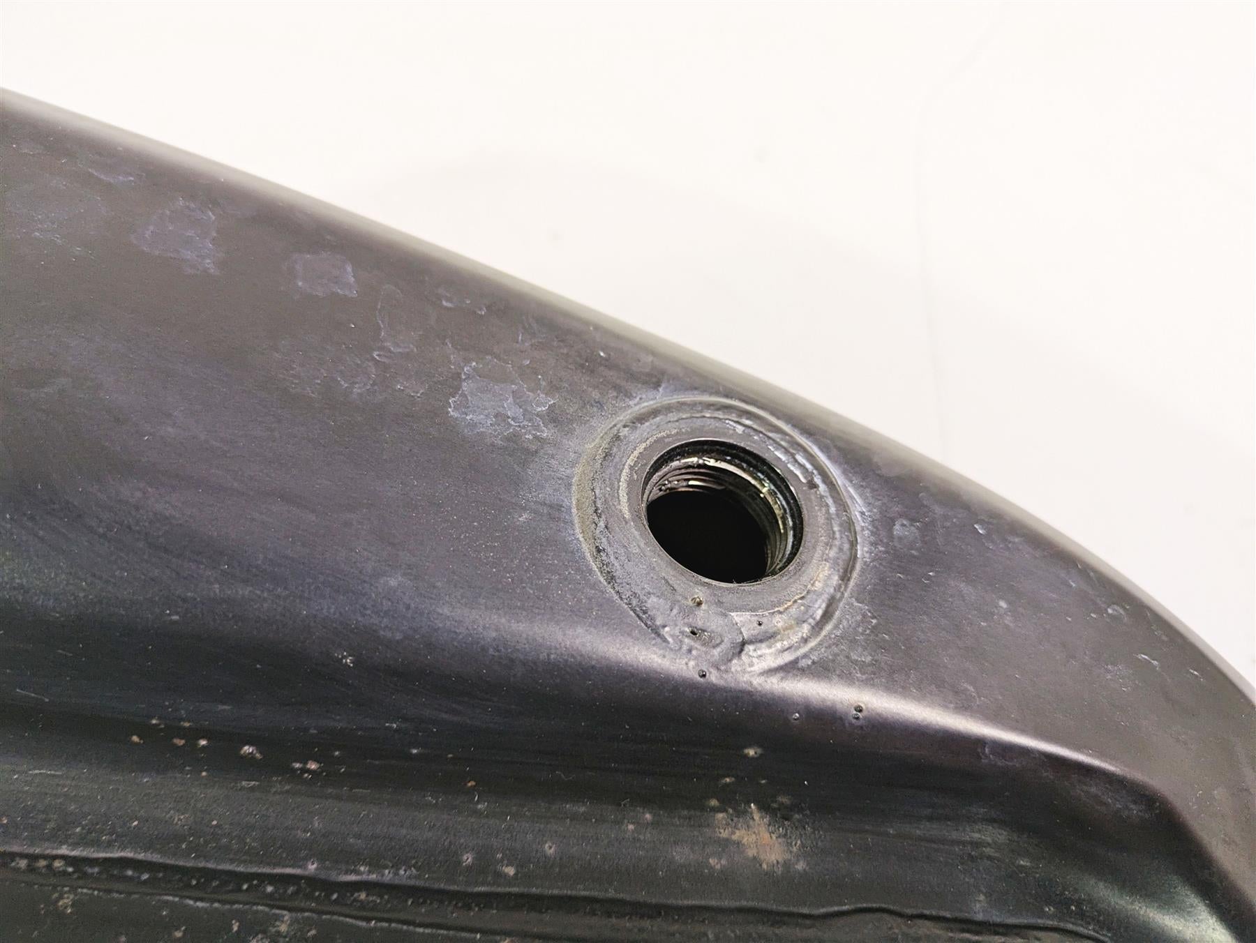 2008 Harley FLSTSB Cross Bones Fuel Gas Petrol Tank - No Dent 61000800 {{ shop.shopifyCountryName }} - Mototech271
