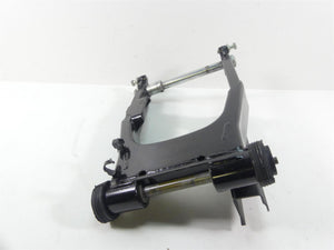 2004 Harley FLHTC SE CVO Electra Glide Rear Swing Arm Swingarm + Axle 45470-02