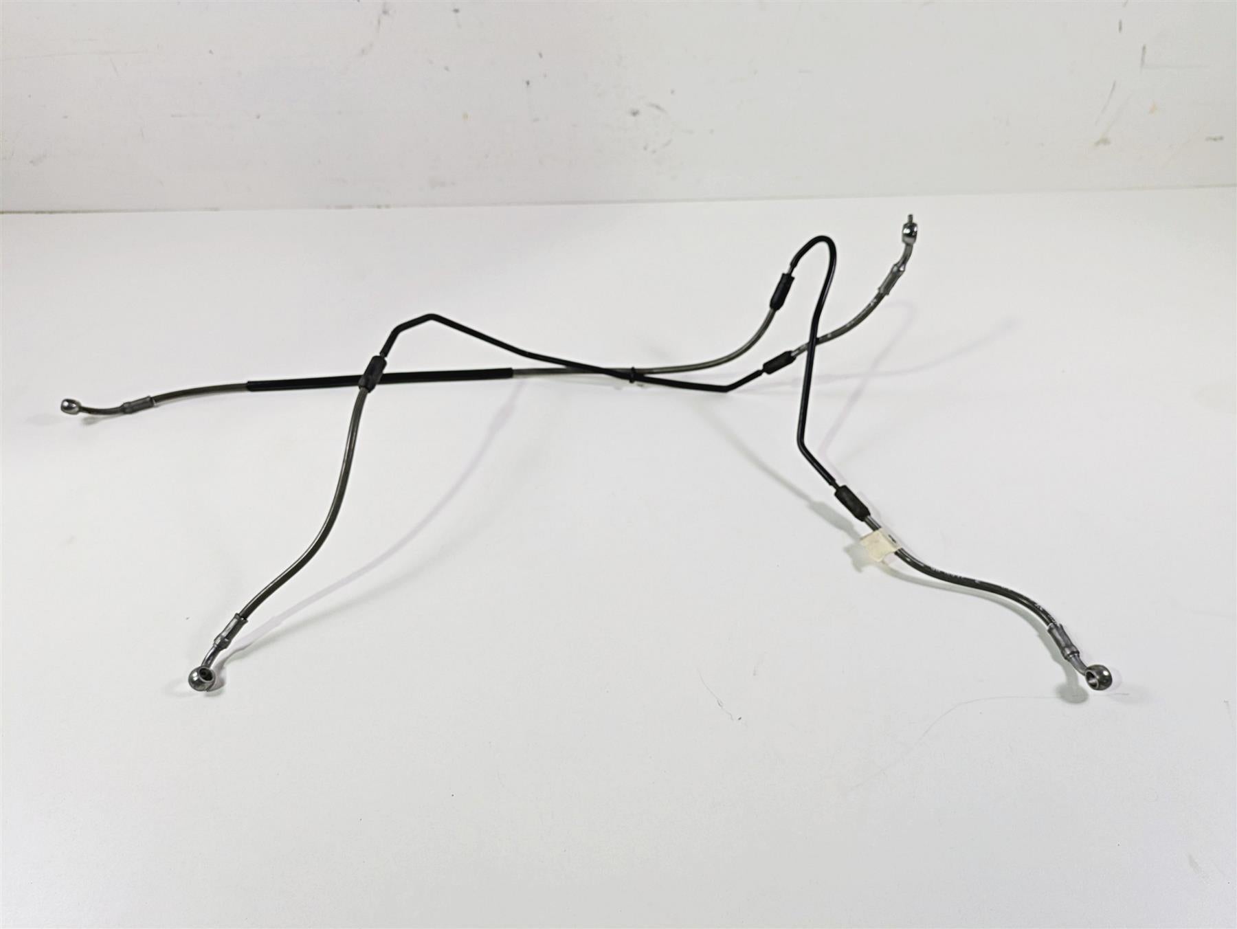 2019 BMW R1250RT K52 Rear Abs Brake Line Set 34328541830 {{ shop.shopifyCountryName }} - Mototech271
