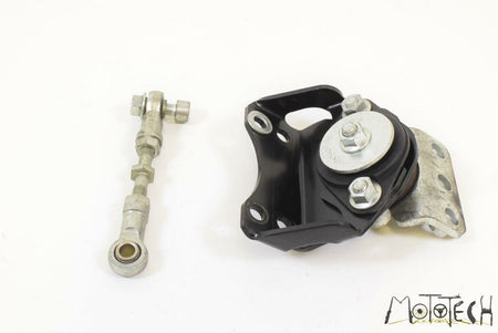2004 Harley VRSCB V-Rod Engine To Frame Motor Mount SET 16307-01A {{ shop.shopifyCountryName }} - Mototech271