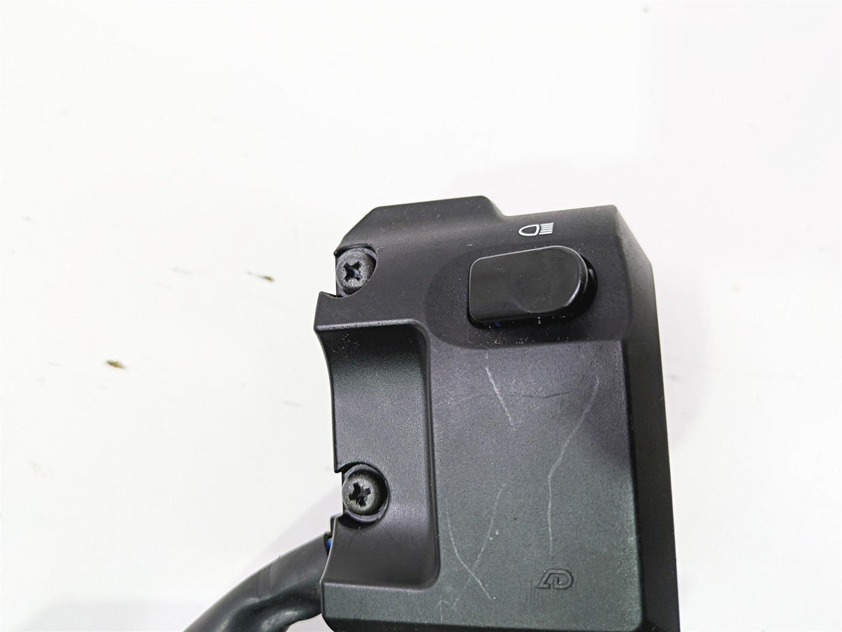 2013 Triumph Tiger 1215 Explorer Left Hand Turn Signal Control Switch T2042035 {{ shop.shopifyCountryName }} - Mototech271