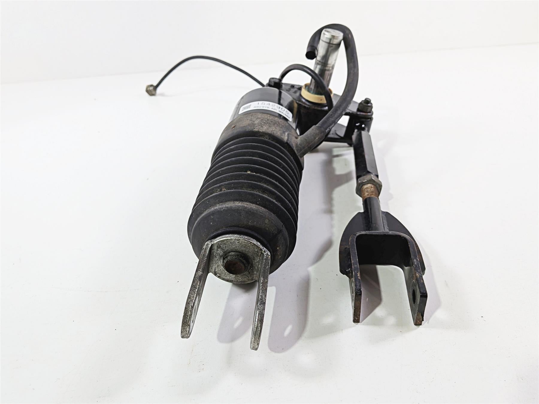 2016 Victory Cross Country Rear Shock Damper & Link Rod Set 1542905 {{ shop.shopifyCountryName }} - Mototech271