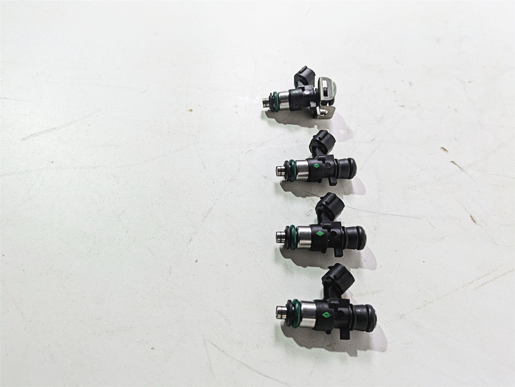 2012 Mv Agusta F4 RR Mikuni Throttle Body Fuel Injectors Set 8000B4329 {{ shop.shopifyCountryName }} - Mototech271
