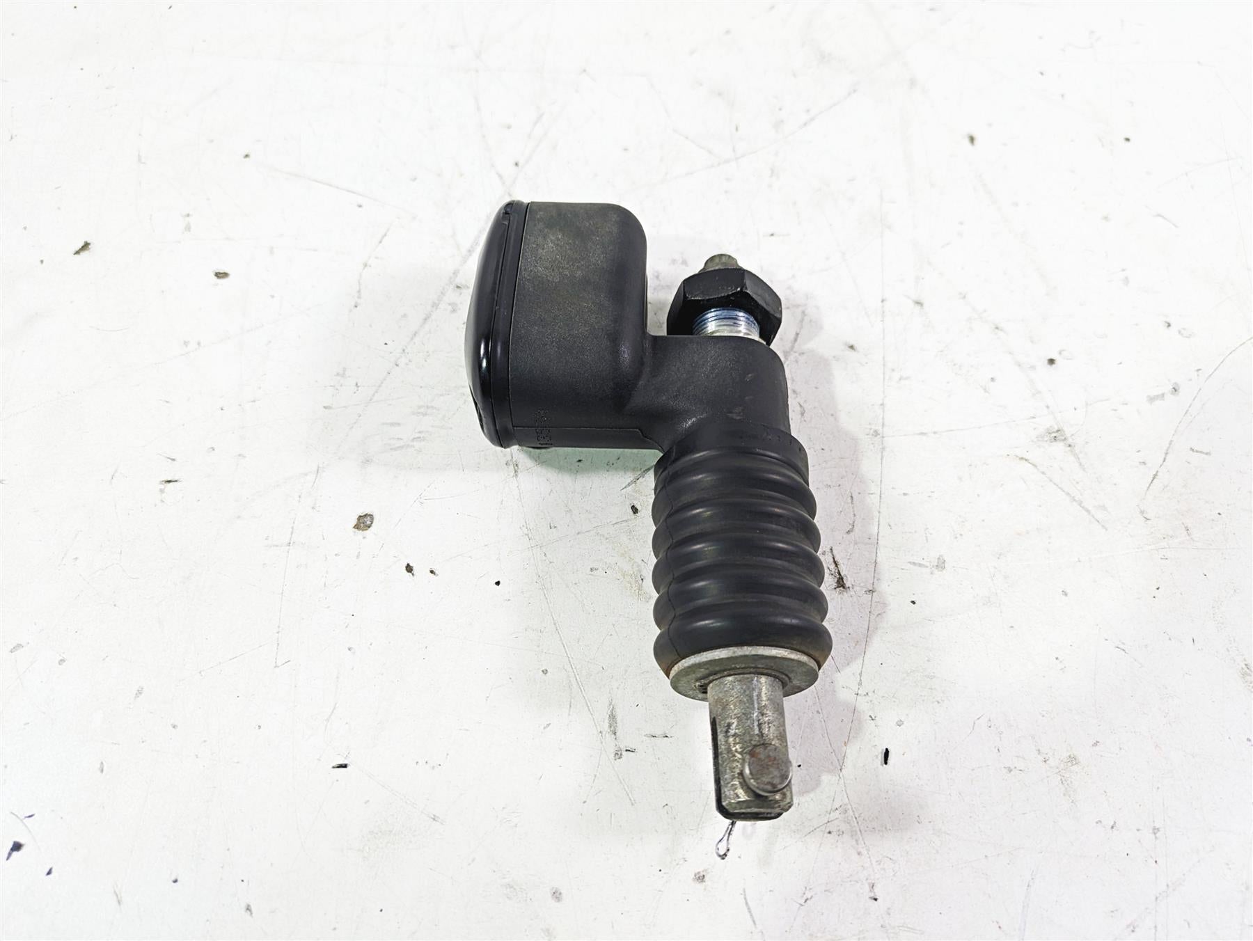 2003 Harley Touring FLHTCUI 100TH E-Glide Rear Brake Master Cylinder 41755-99F {{ shop.shopifyCountryName }} - Mototech271