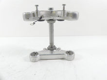 Load image into Gallery viewer, 1995 Harley Dyna FXDL Low Rider Upper &amp; Lower Triple Tree 39mm 45598-90 | Mototech271
