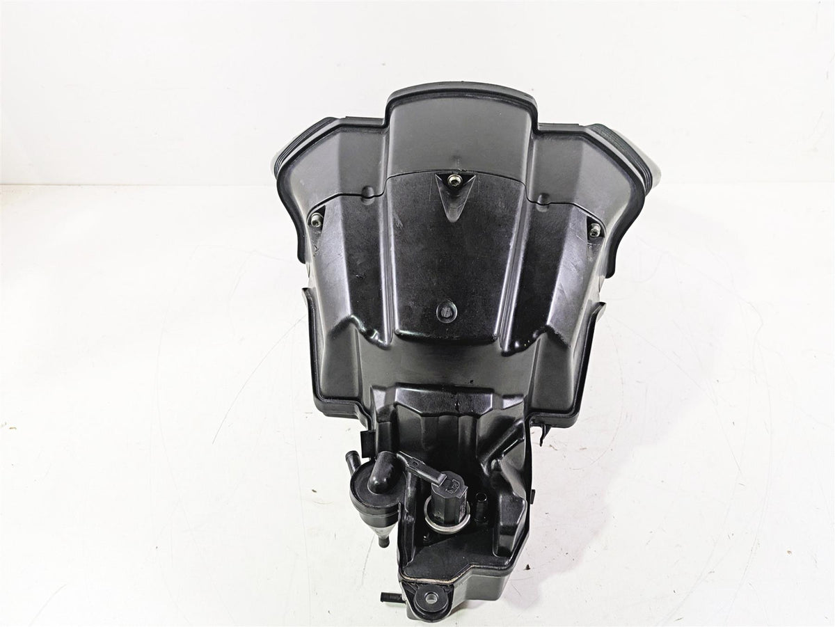 2015 BMW K1600 GT K48 Air Box Cleaner Breather & Tubes 13717712315 {{ shop.shopifyCountryName }} - Mototech271