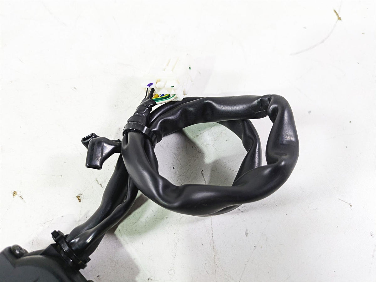 2008 Honda CBR1000RR SC59 Right Hand Start Stop Control Switch 35130-MFL-000 {{ shop.shopifyCountryName }} - Mototech271