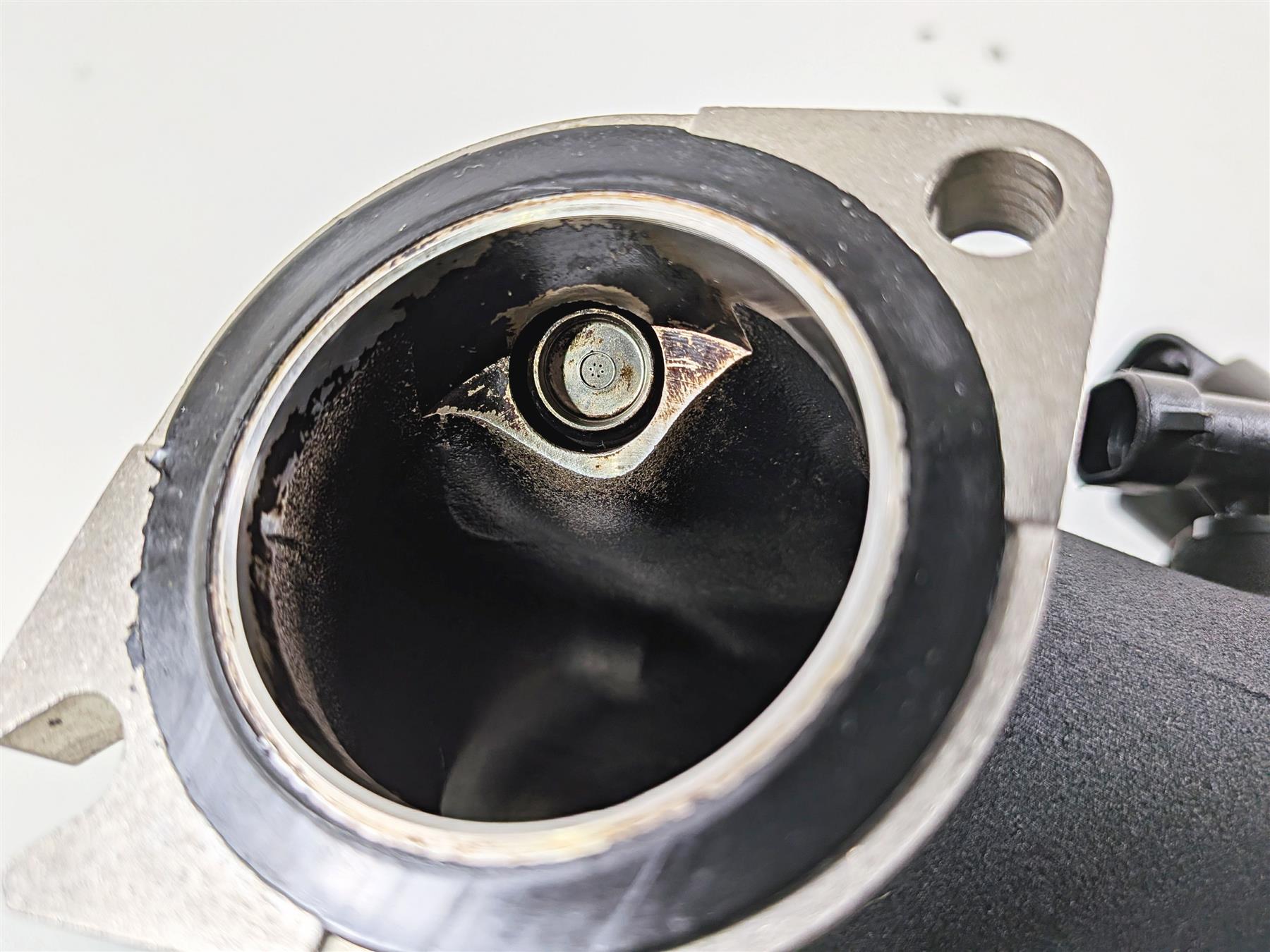 2006 Harley Davidson Dyna FXDBI Street Bob Throttle Body Fuel Injection 27708-06 {{ shop.shopifyCountryName }} - Mototech271