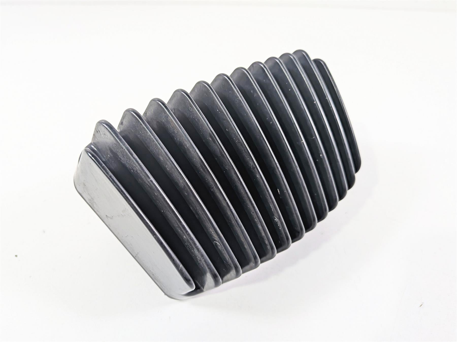 2020 Harley Touring FLTRK Road Glide Rectifier Voltage Regulator 74700025B {{ shop.shopifyCountryName }} - Mototech271