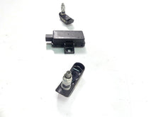 Load image into Gallery viewer, 2014 BMW R1200GS K50 Rdc Module &amp; Both Tire Sensor Set 65758546222
