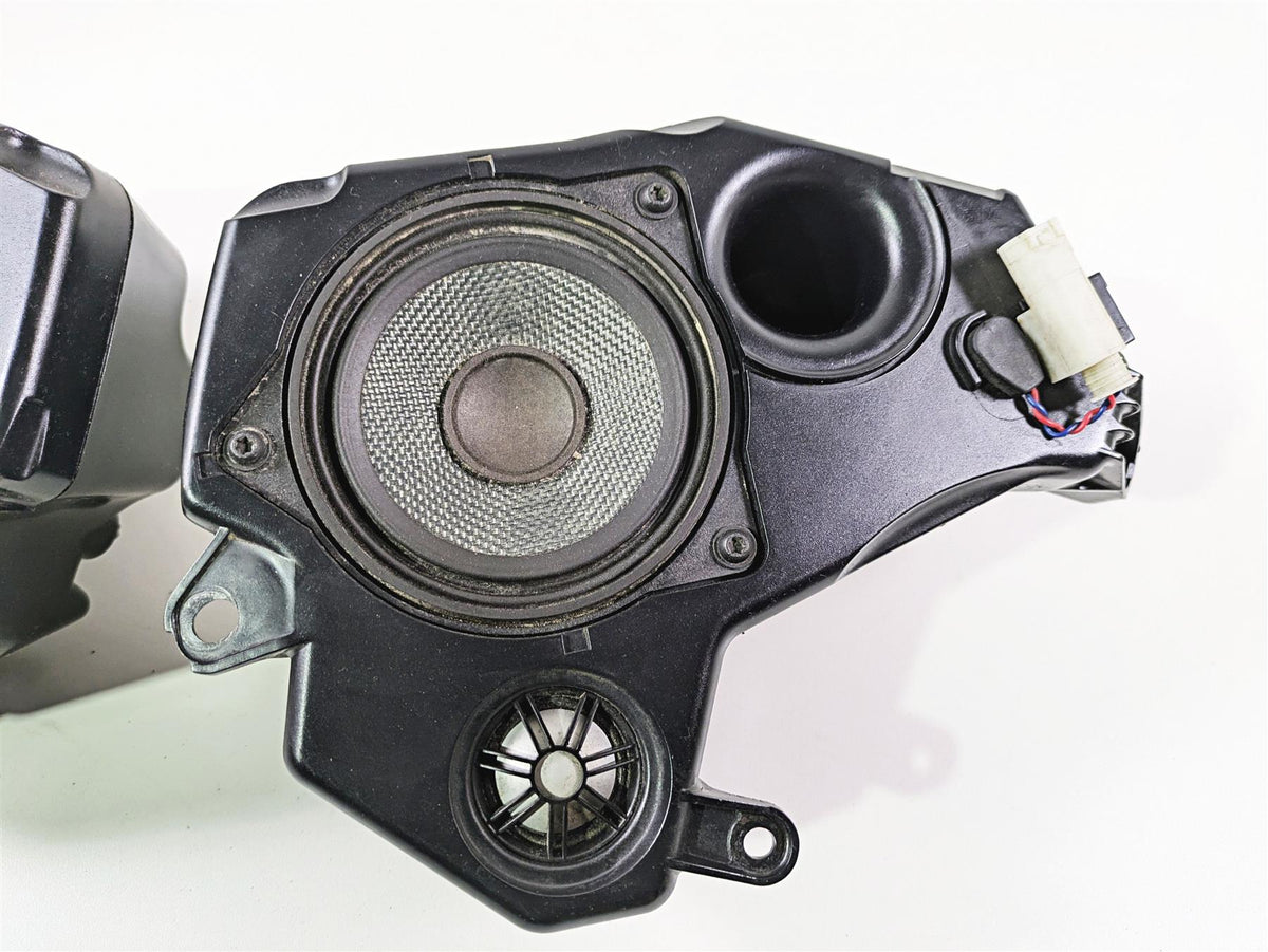 2019 BMW R1250RT K52 Front Audio Speaker Set 65138543457 65138543458 {{ shop.shopifyCountryName }} - Mototech271