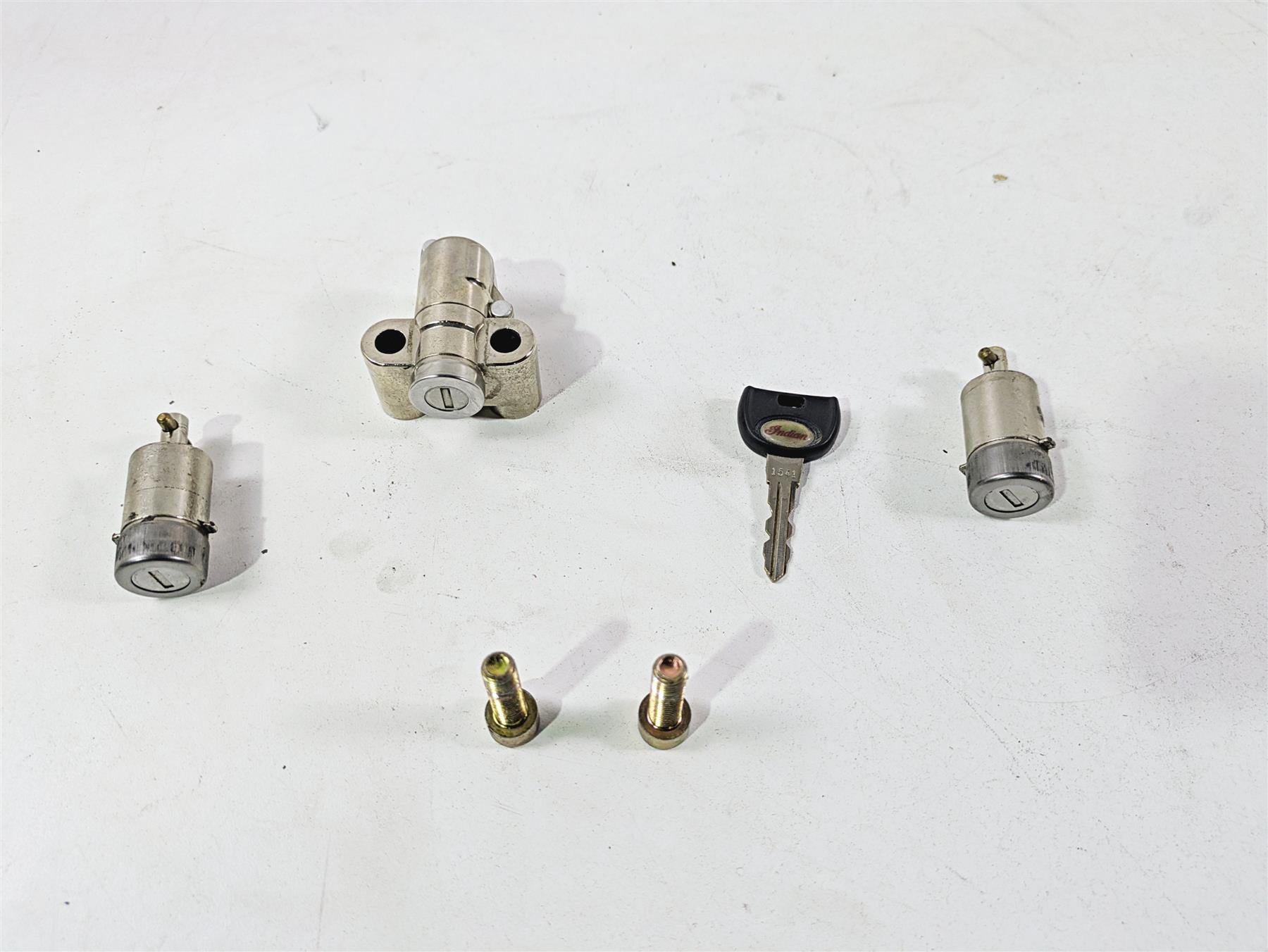 2017 Indian Chieftain Limited Fork & Saddle Bag Lock Key Set 2635146