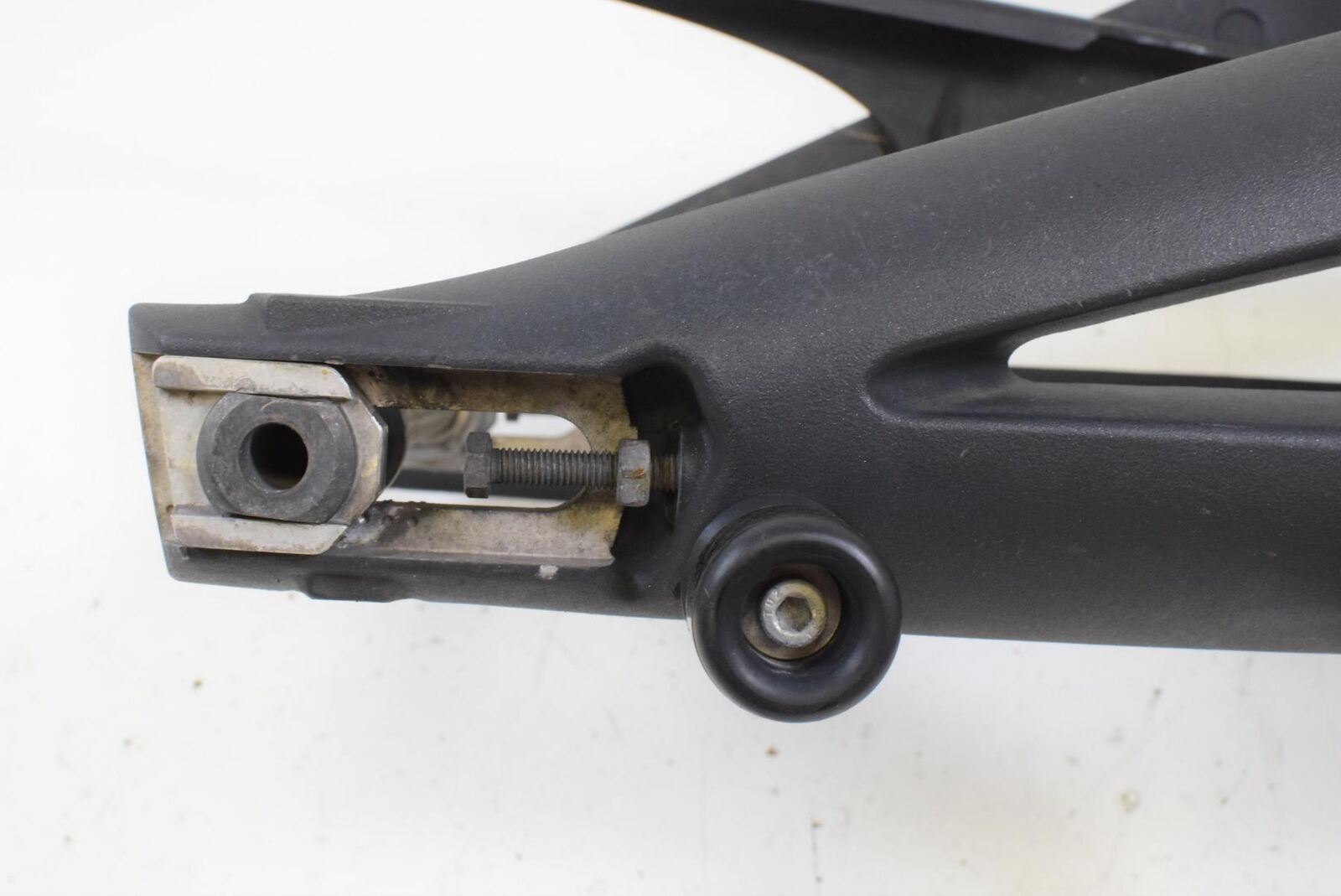 2012 Triumph Street Triple 675 R Rear Swingarm Swing Arm T2051692 {{ shop.shopifyCountryName }} - Mototech271