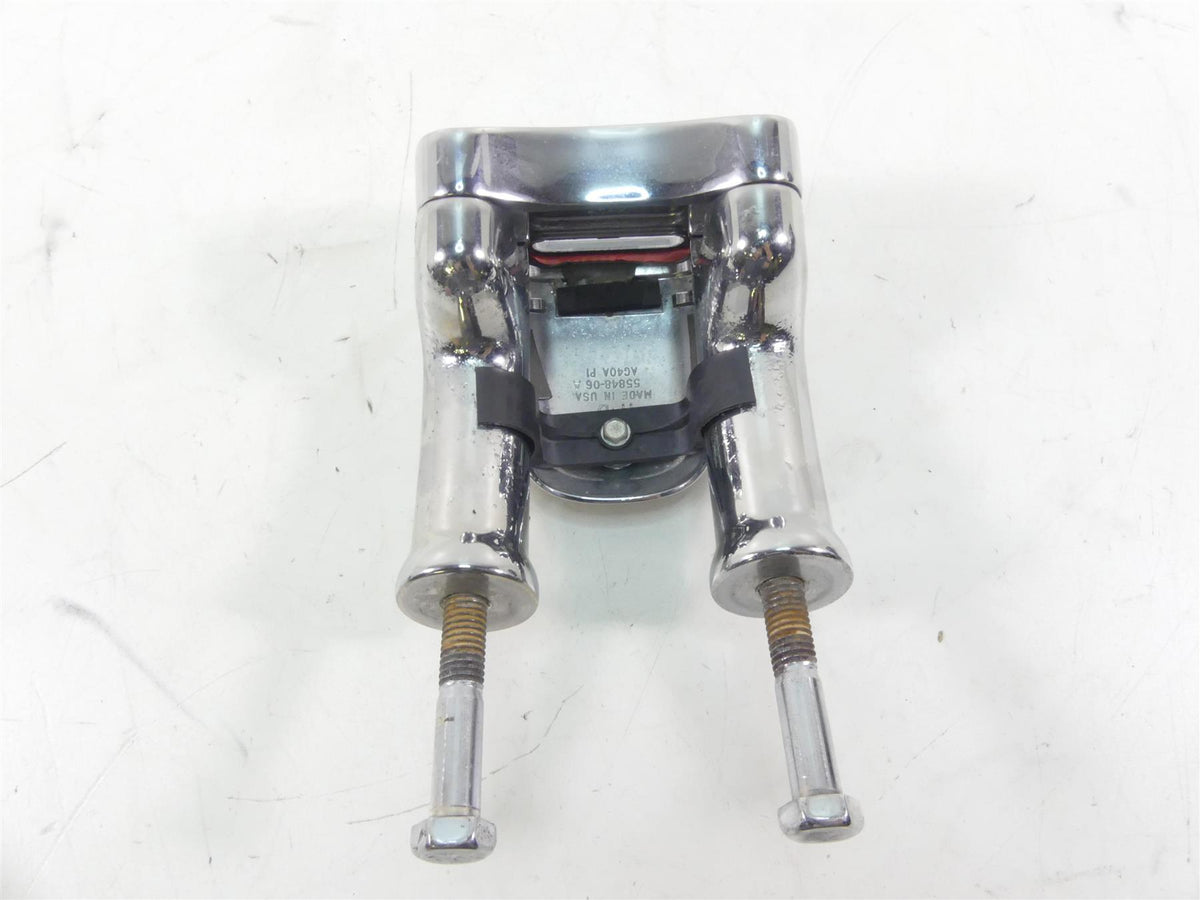 2009 Harley FXDL Dyna Low Rider Handlebar Holder Riser Set 55848-06 {{ shop.shopifyCountryName }} - Mototech271
