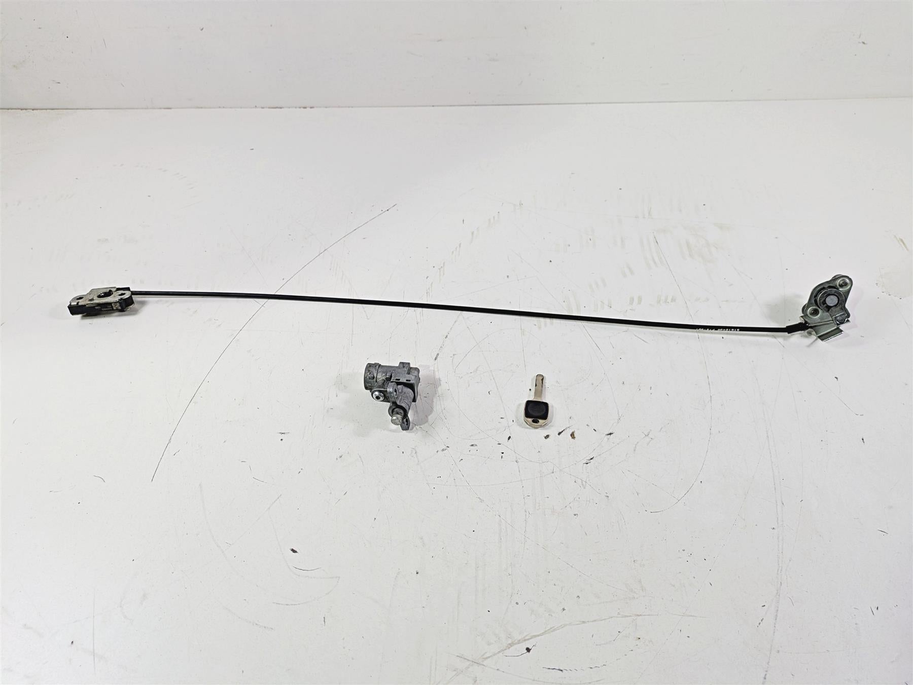 2022 Harley RA1250 S Pan America Fork Lock & Key Set Kit 45600129 {{ shop.shopifyCountryName }} - Mototech271