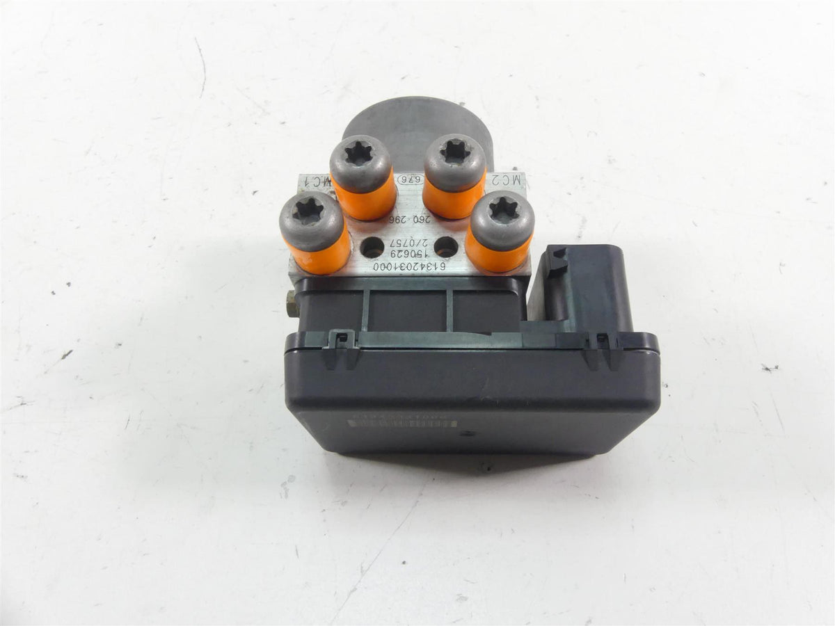 2016 KTM 1290 Superduke R Abs Brake Pump Module Unit Box 61342031044 {{ shop.shopifyCountryName }} - Mototech271