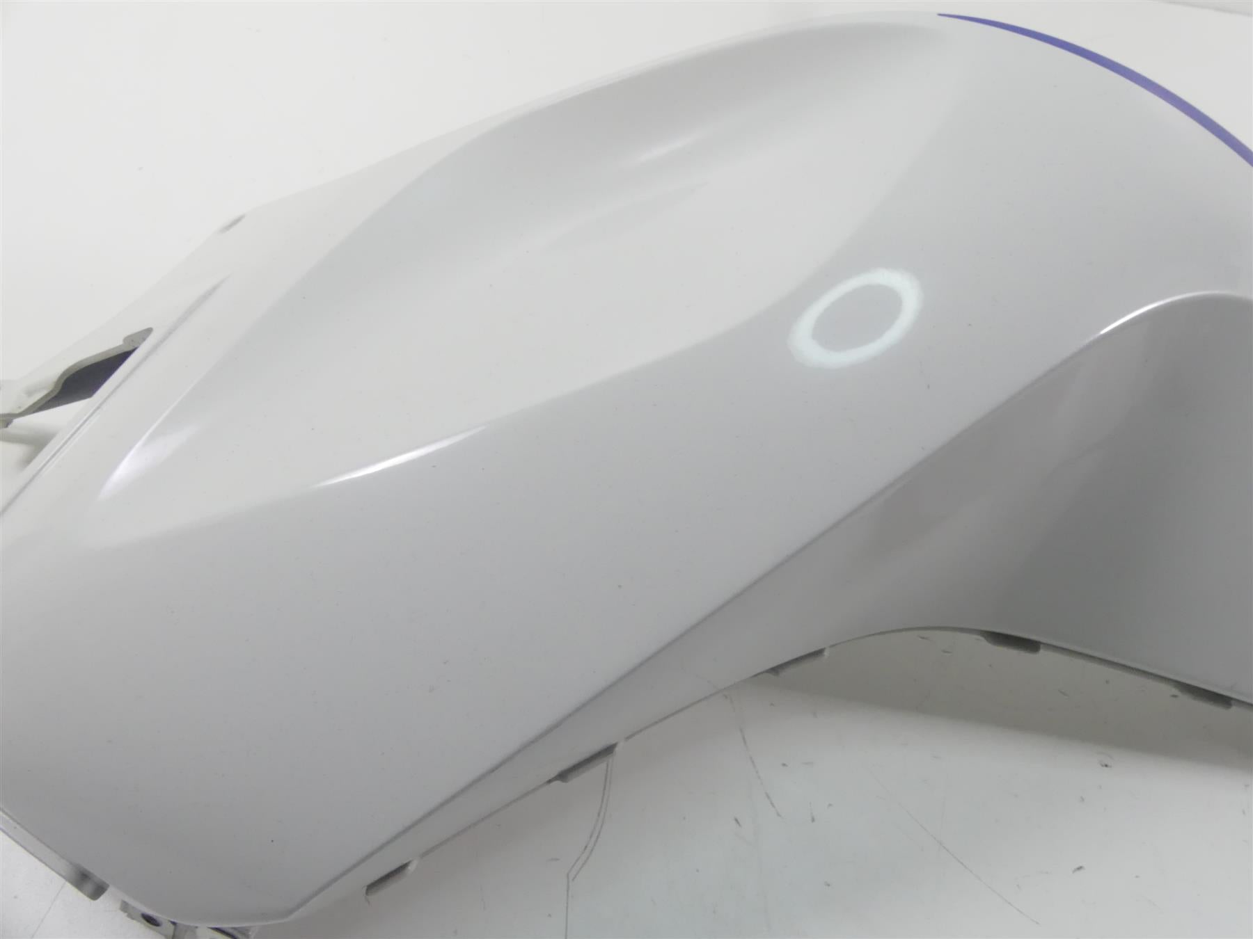 2017 BMW R1200RT K52 Left Right Tank Cover Fairing Set Alpinweiss 46638533563 {{ shop.shopifyCountryName }} - Mototech271