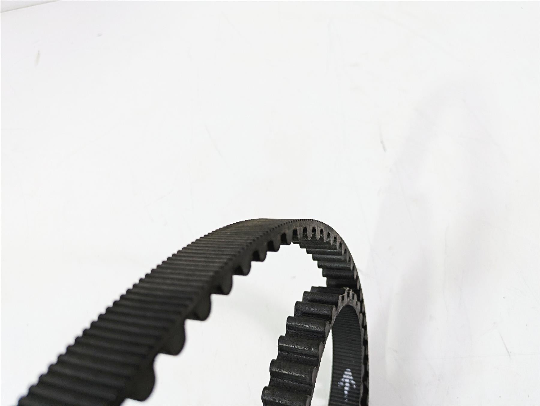2010 Harley Touring FLHX Street Glide Rear Drive Belt 140T 1" 40024-09A {{ shop.shopifyCountryName }} - Mototech271