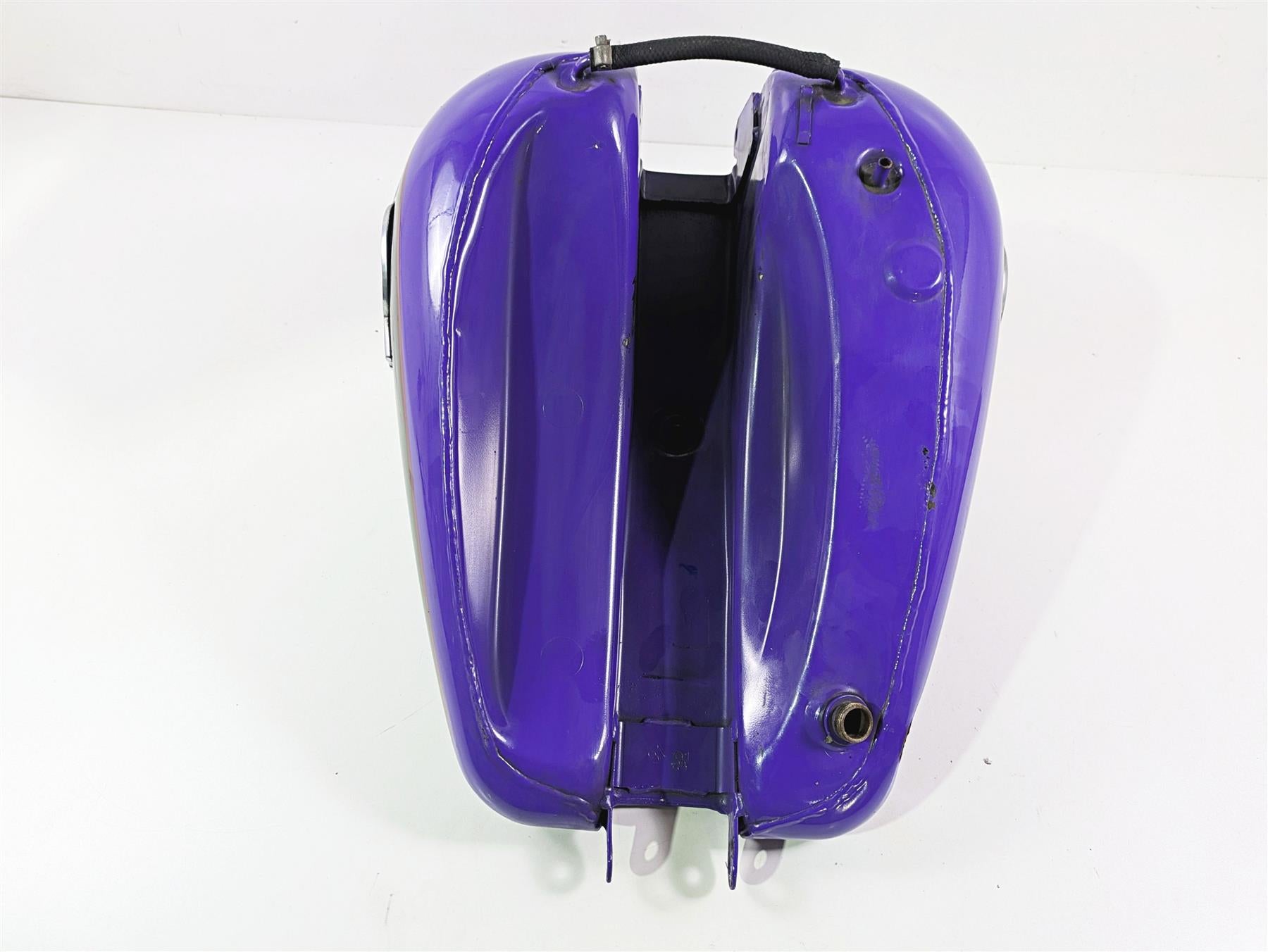 1999 Harley Dyna FXDL Low Rider Fuel Gas Petrol Tank Purple - Dented 61054-96 {{ shop.shopifyCountryName }} - Mototech271