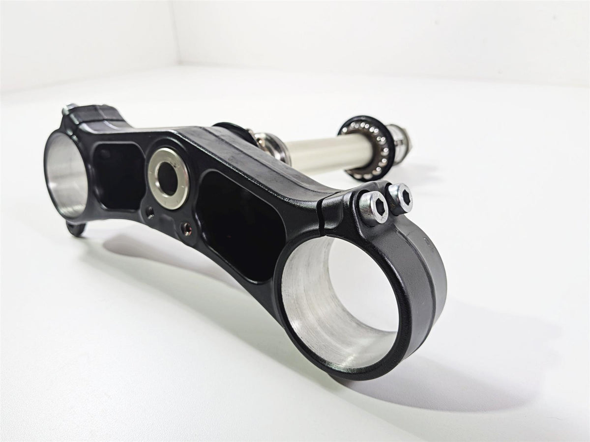 2023 Yamaha MT10 MTN1000 Lower Triple Tree Steering Clamp B5Y-23340-00-00 {{ shop.shopifyCountryName }} - Mototech271