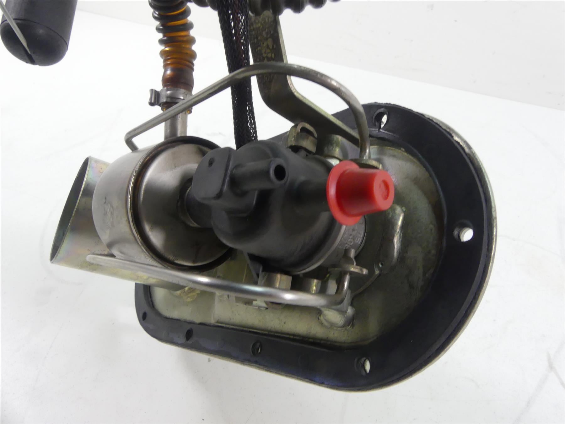 2004 Harley FLHTC SE CVO Electra Glide Fuel Gas Petrol Pump - Tested 62897-01 {{ shop.shopifyCountryName }} - Mototech271