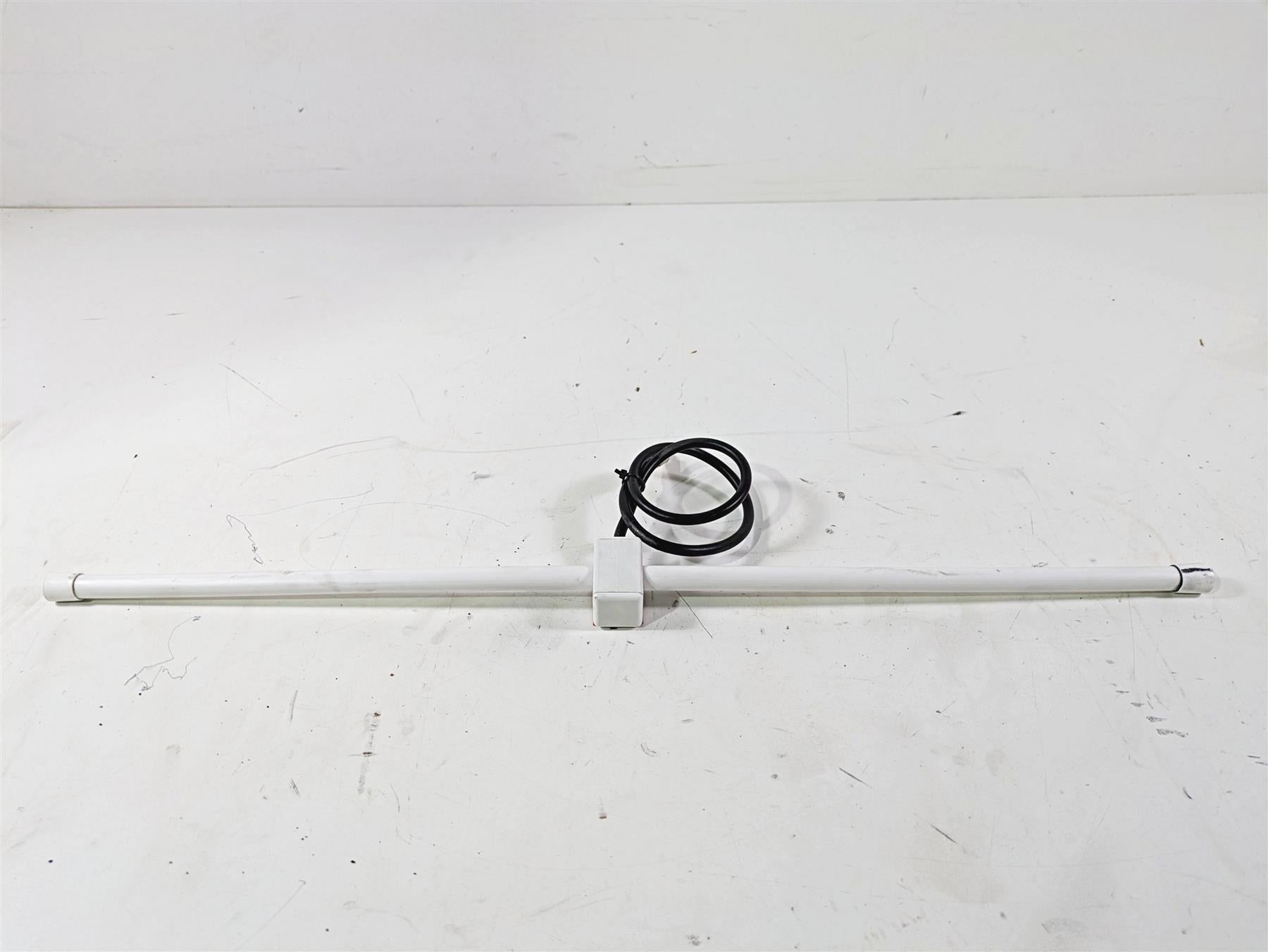 2008 Harley Touring FLHTCU E-Glide 105TH Universal Motorcycle Hidden White Radio Antenna {{ shop.shopifyCountryName }} - Mototech271