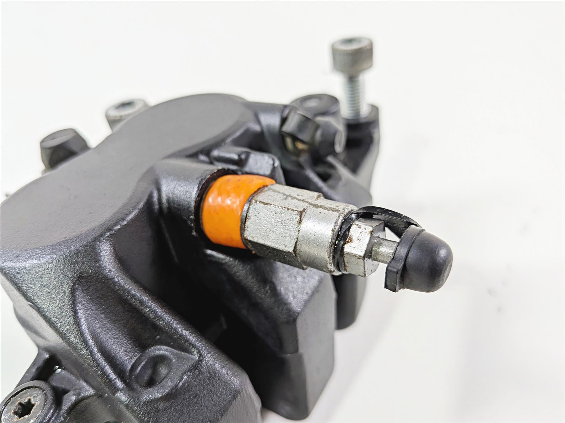 2021 Indian Scout 1200 Front Abs Brake Caliper & Mount Bracket 1913695 {{ shop.shopifyCountryName }} - Mototech271