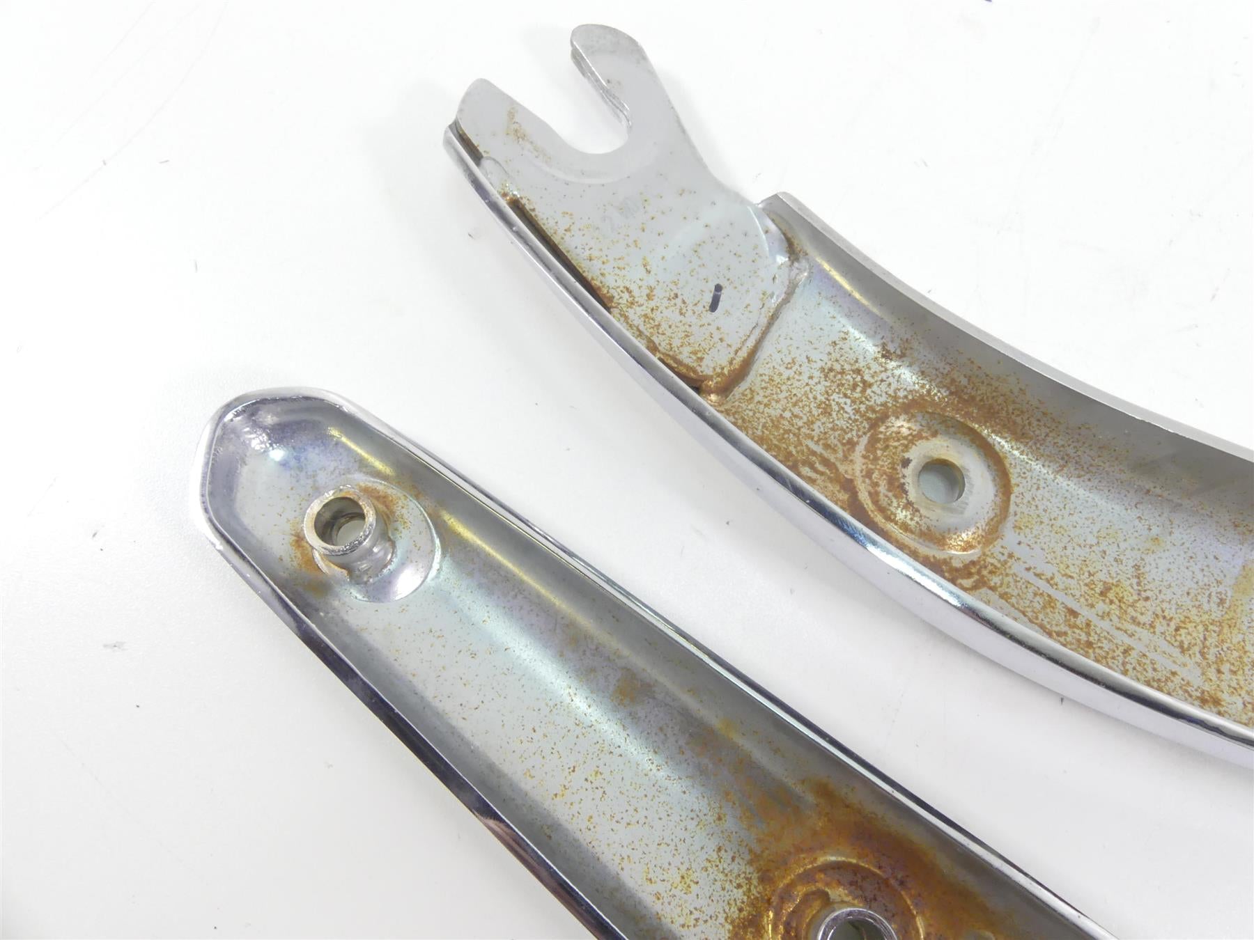 2002 Triumph Bonneville America Rear Fender Chrome Struts Braces Set T2305620 {{ shop.shopifyCountryName }} - Mototech271