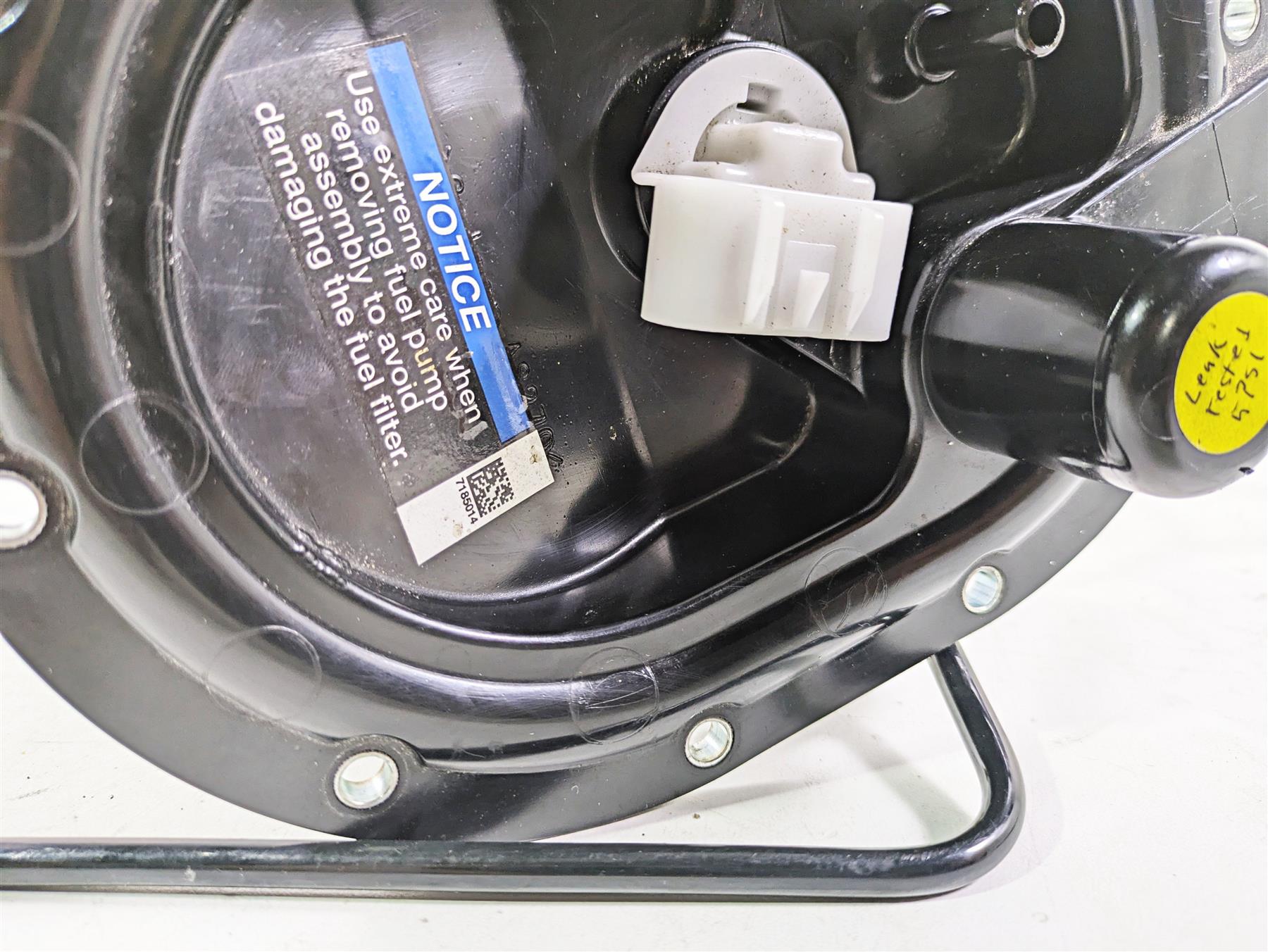 2018 Indian Chieftain Limited Fuel Gas Petrol Pump 11K -Tested 2521787 2522160 {{ shop.shopifyCountryName }} - Mototech271