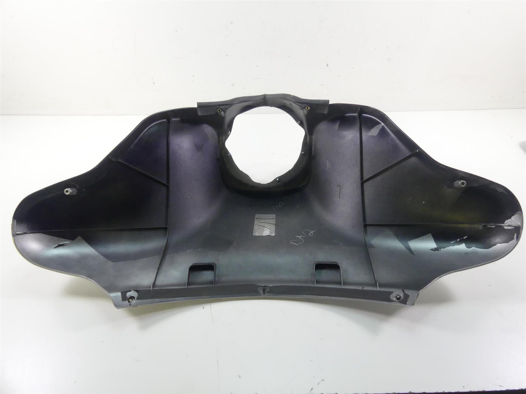 2009 Harley FLHTCU SE4 CVO E-Glide Front Outer Main Nose Fairing Cover 58260-09 {{ shop.shopifyCountryName }} - Mototech271