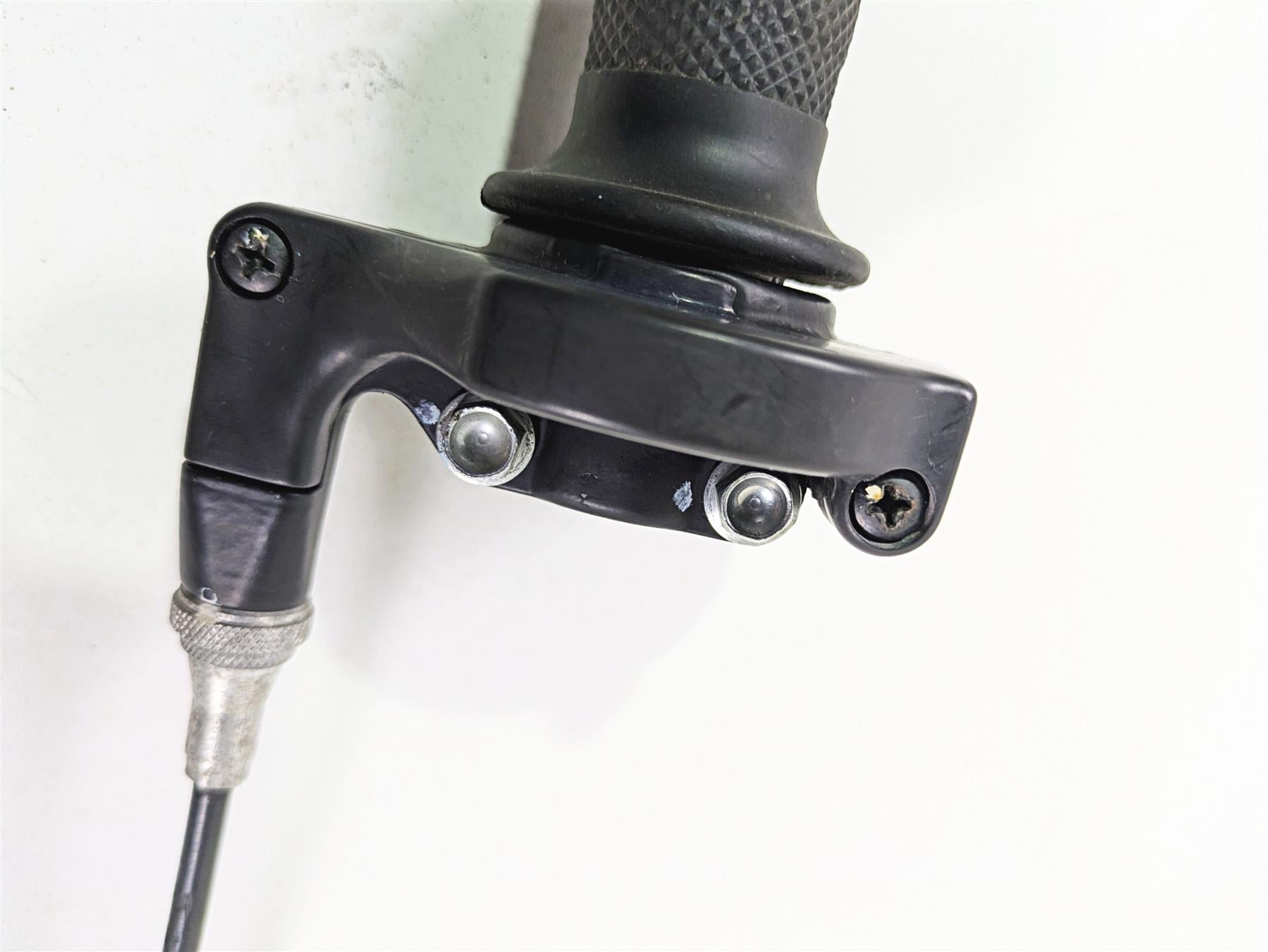 2018 Ducati Scrambler Desert Sled 800 Throttle Control Grip Handle 65420461A {{ shop.shopifyCountryName }} - Mototech271