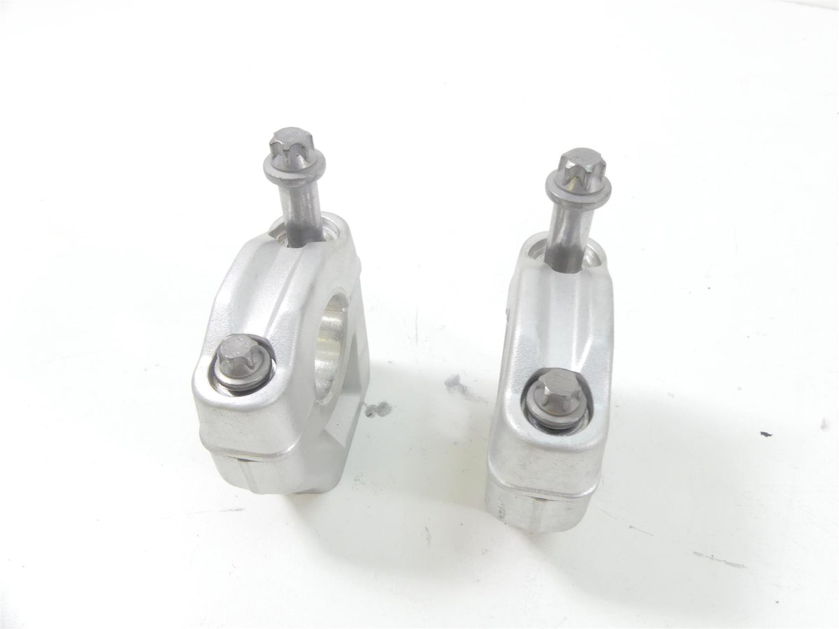 2009 BMW R1200GS K25 Left Right Handlebar Handle Bar Riser Set 28,5 31427718173 {{ shop.shopifyCountryName }} - Mototech271