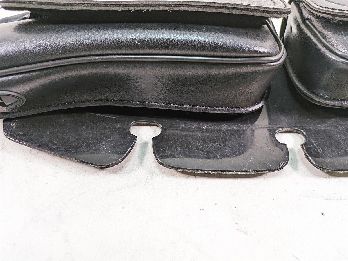 2010 Harley Touring FLHTCU Electra Glide Willie Max Windshield Bags 4725 {{ shop.shopifyCountryName }} - Mototech271